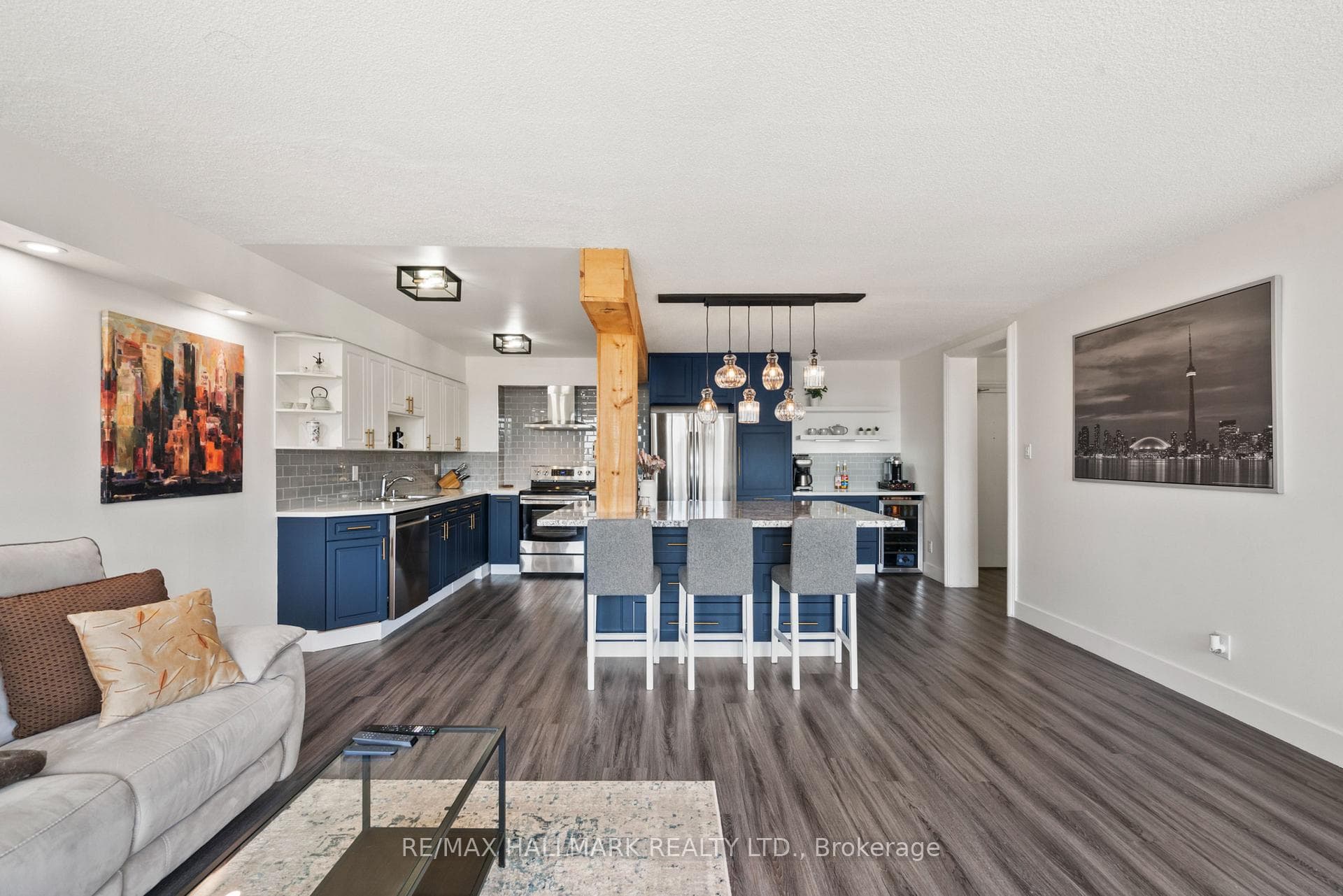 40 Baif Boulevard Unit 406 photo 9