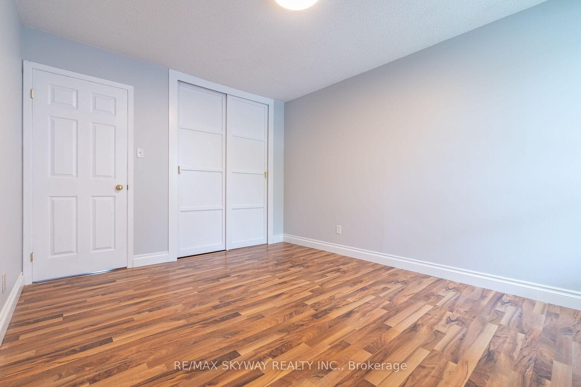 32 Mowat Boulevard Unit 39 photo 20