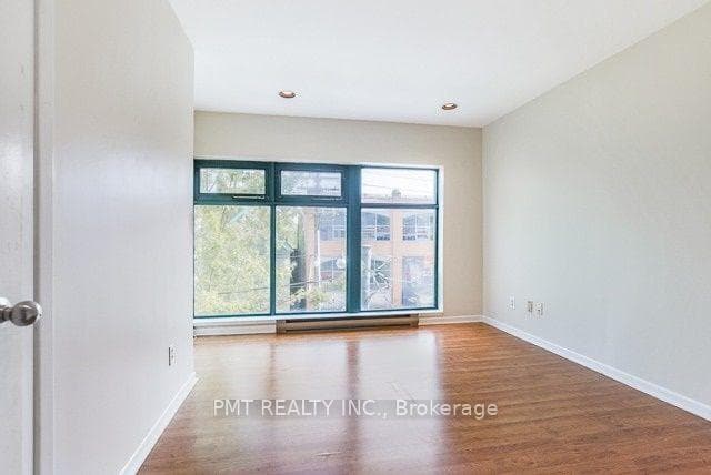 2064 Queen Street Unit 1 photo 10