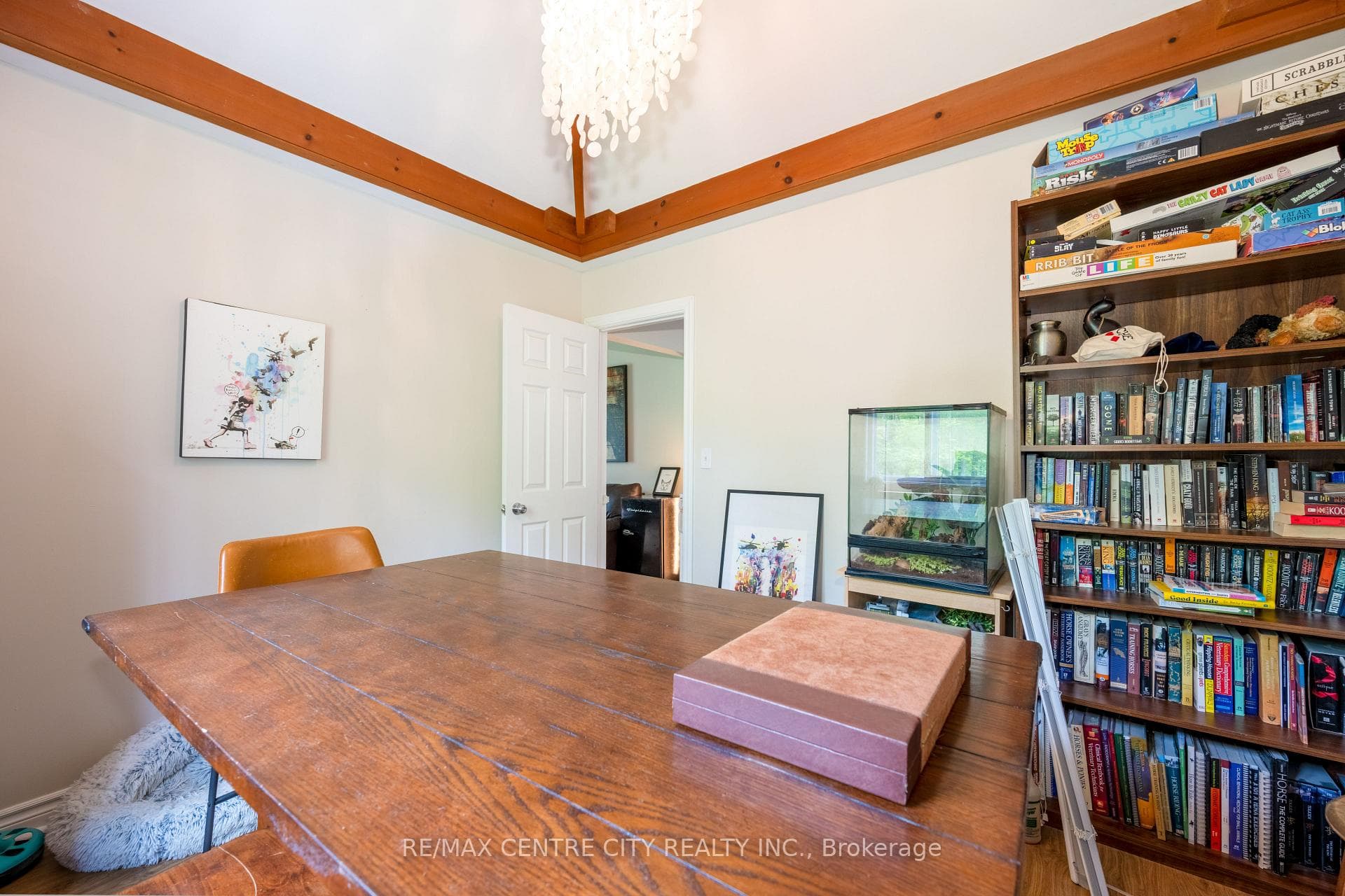 26046 Kerwood Road photo 6