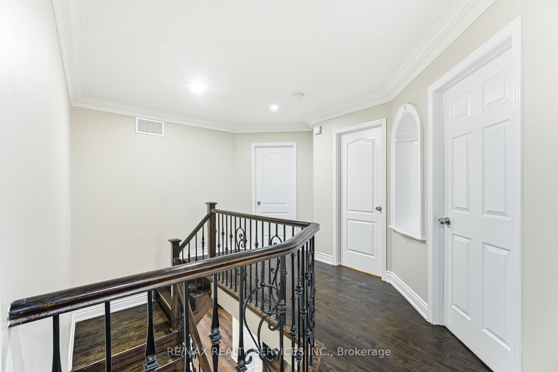 248 Edenbrook Hill Drive photo 25