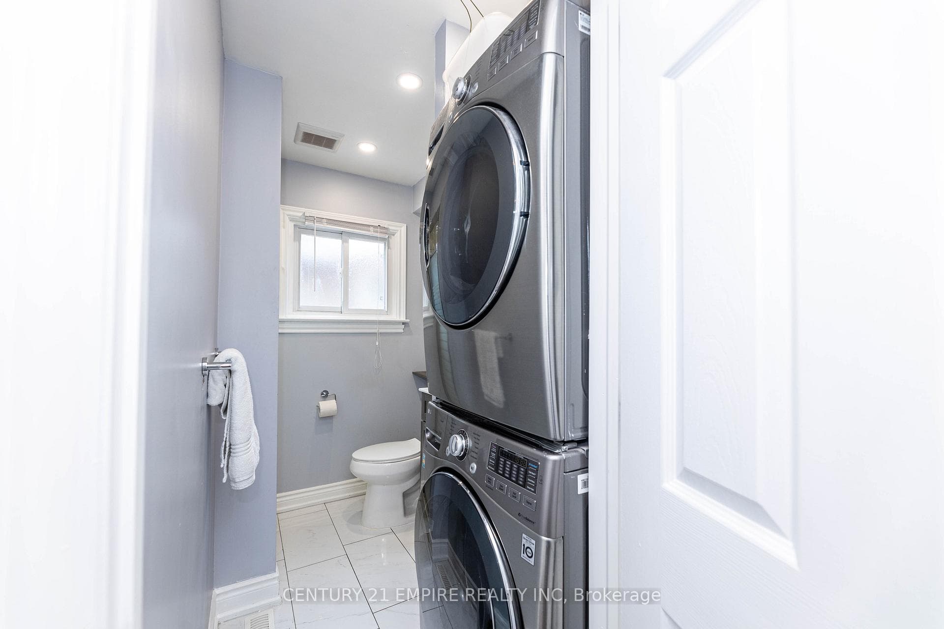 30 Stainforth Drive photo 32