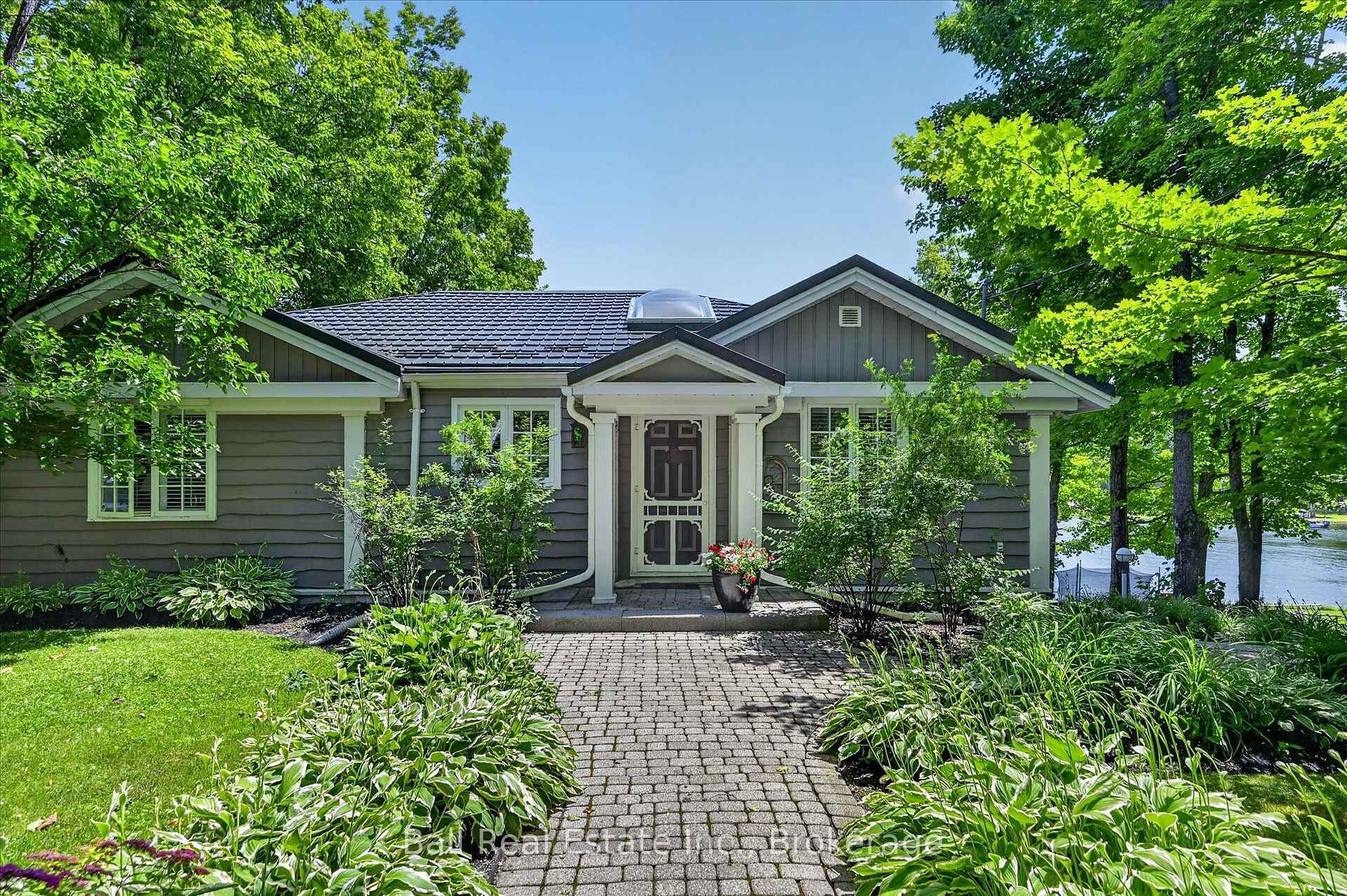 150 Hall Drive photo 39