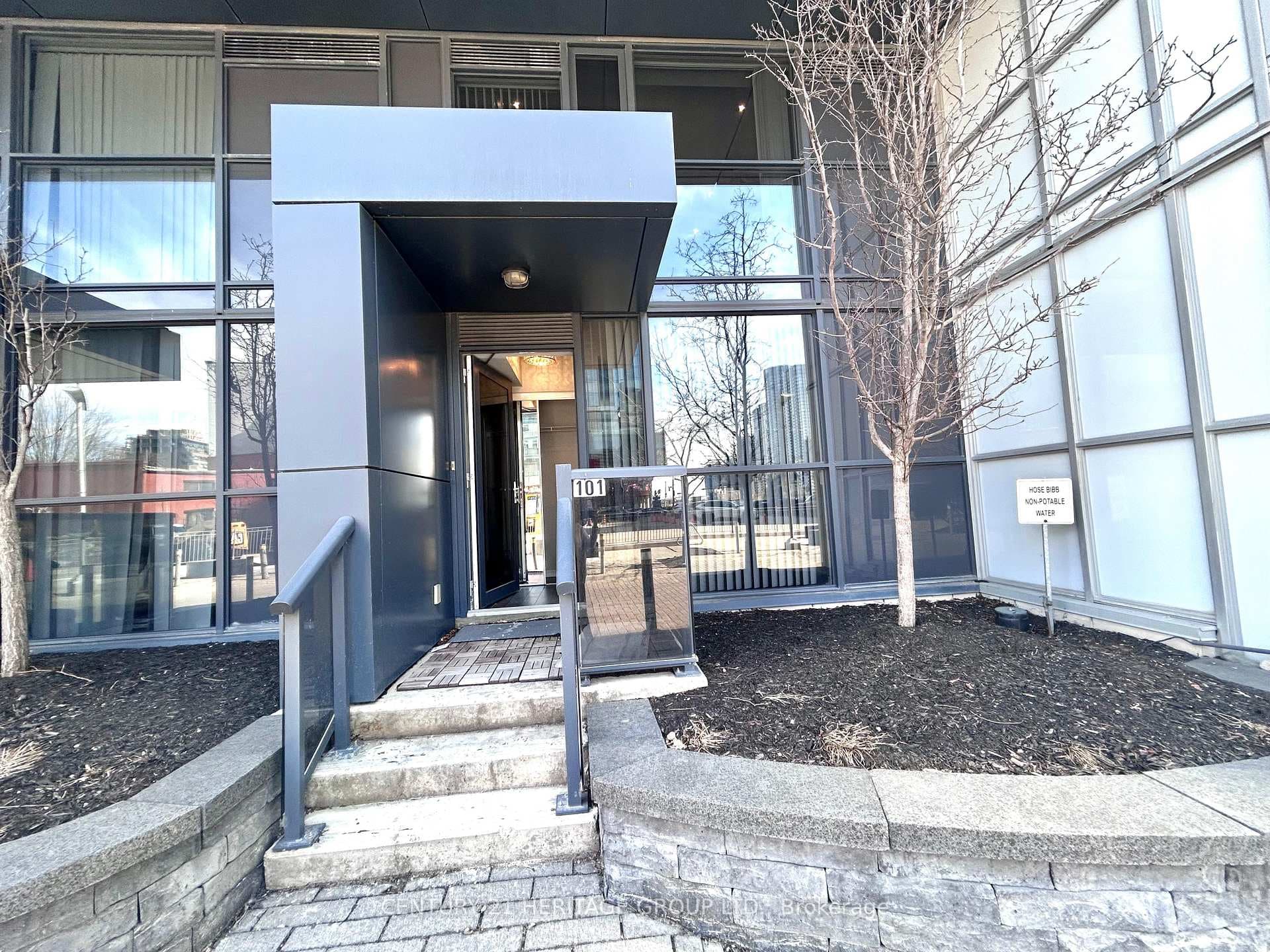 352 Front Street Unit 101 photo 1