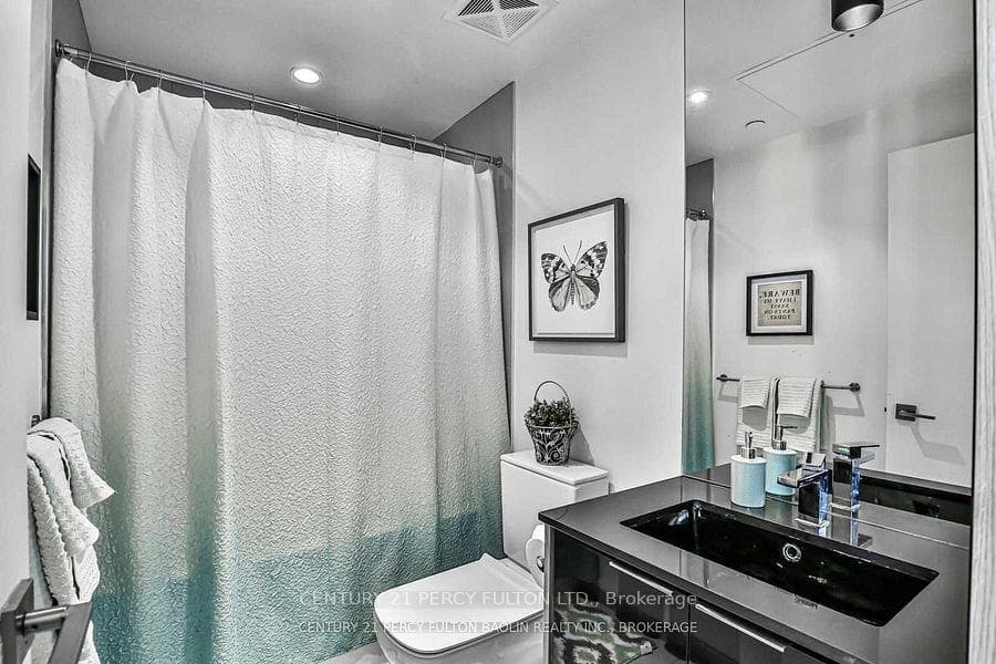70 Temperance Street Unit 4007 photo 24