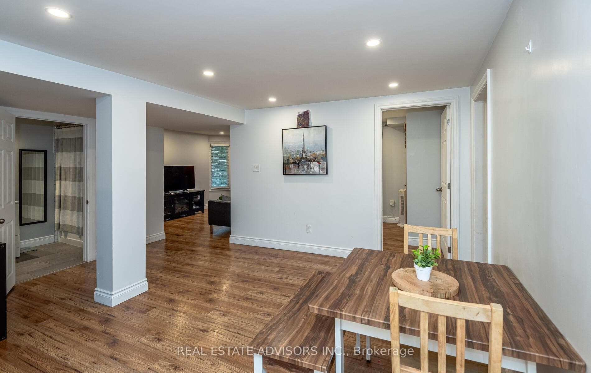 426 Keith Avenue photo 30