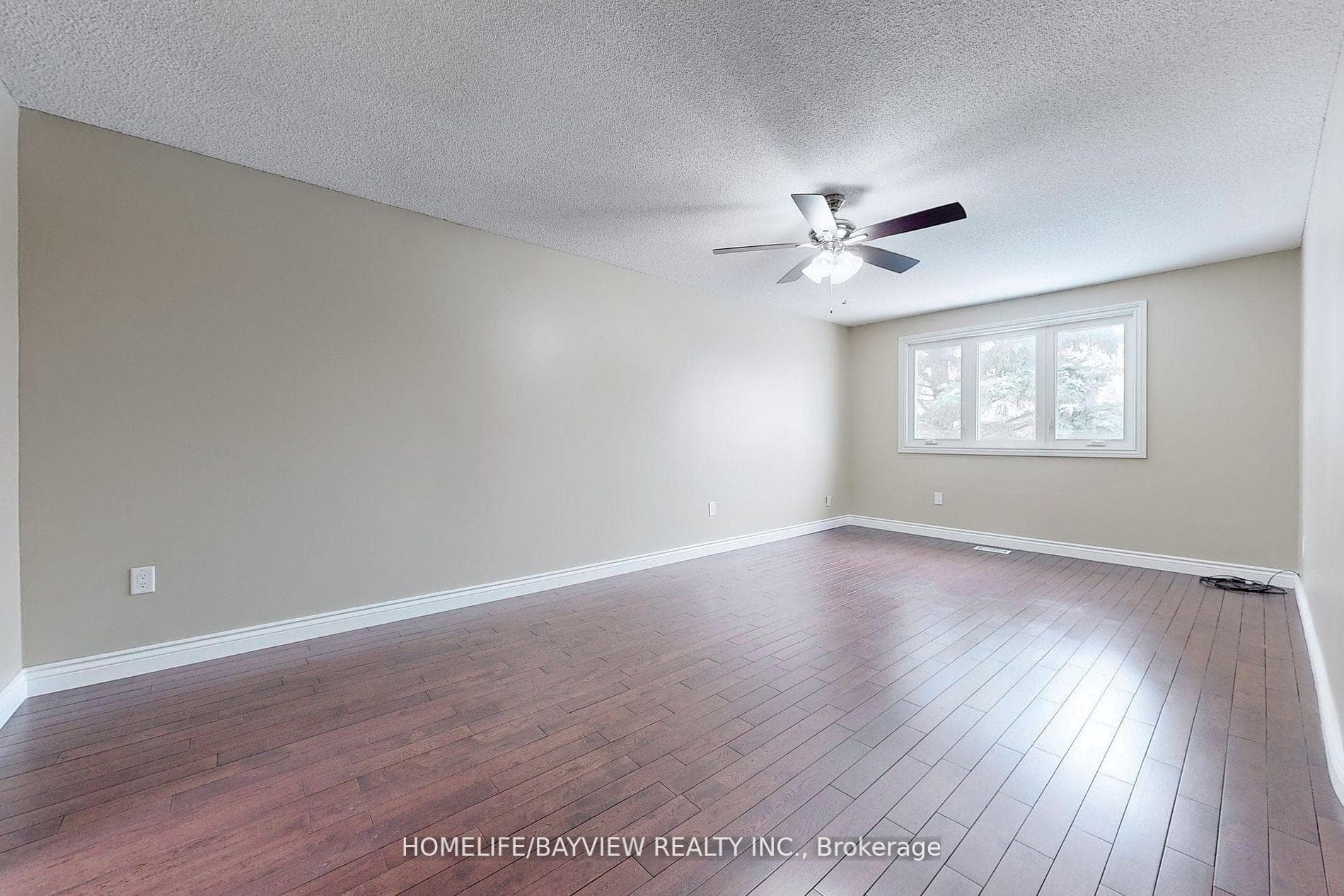883 Leslie Valley Drive photo 21