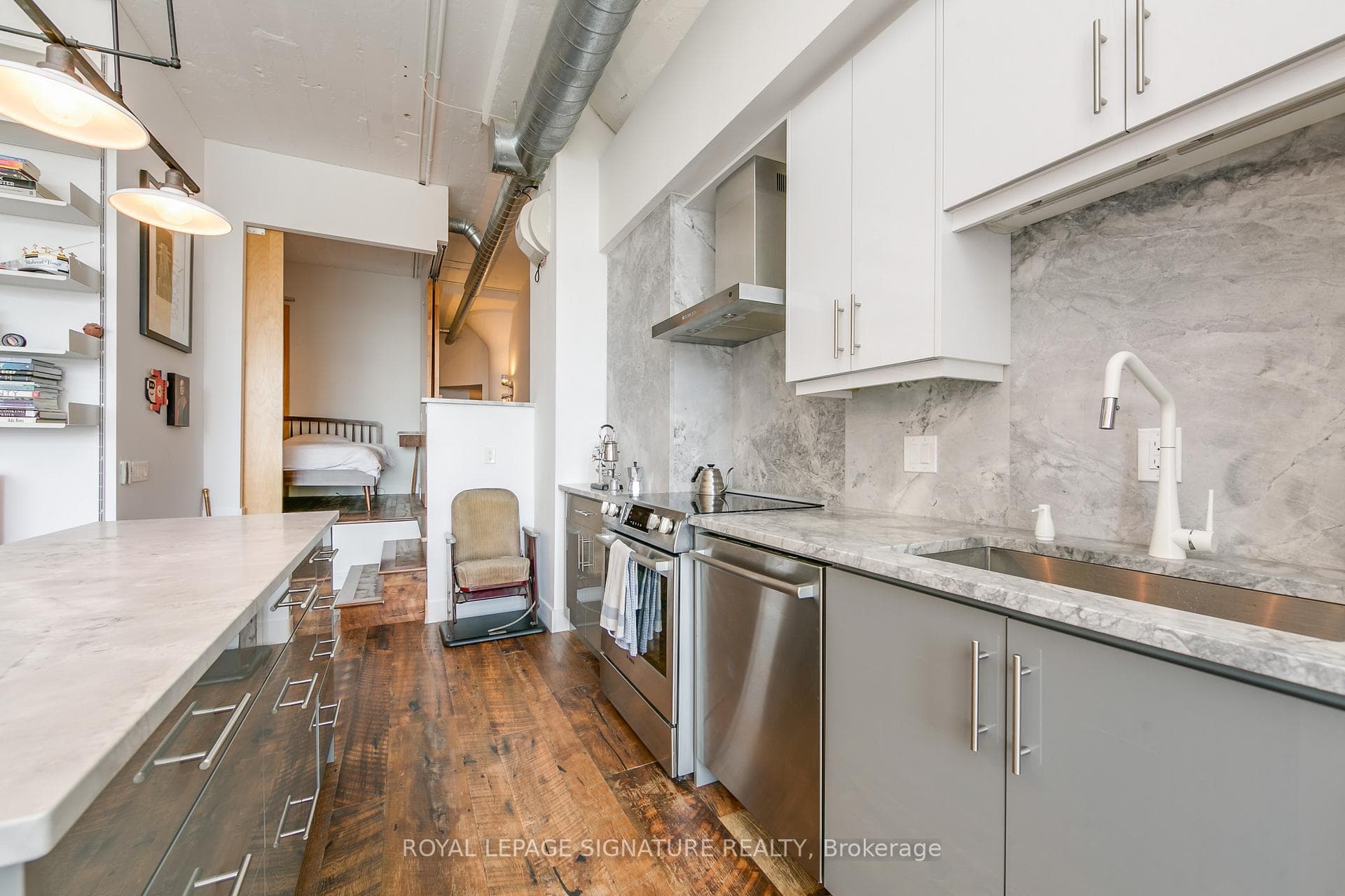 155 Dalhousie Street Unit 842 photo 16