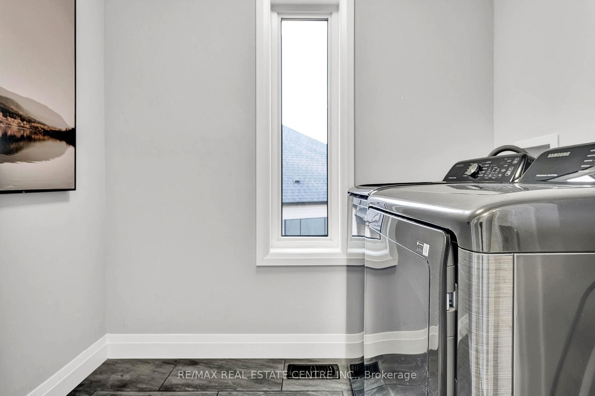 110 Fergus Avenue Unit 5 photo 19