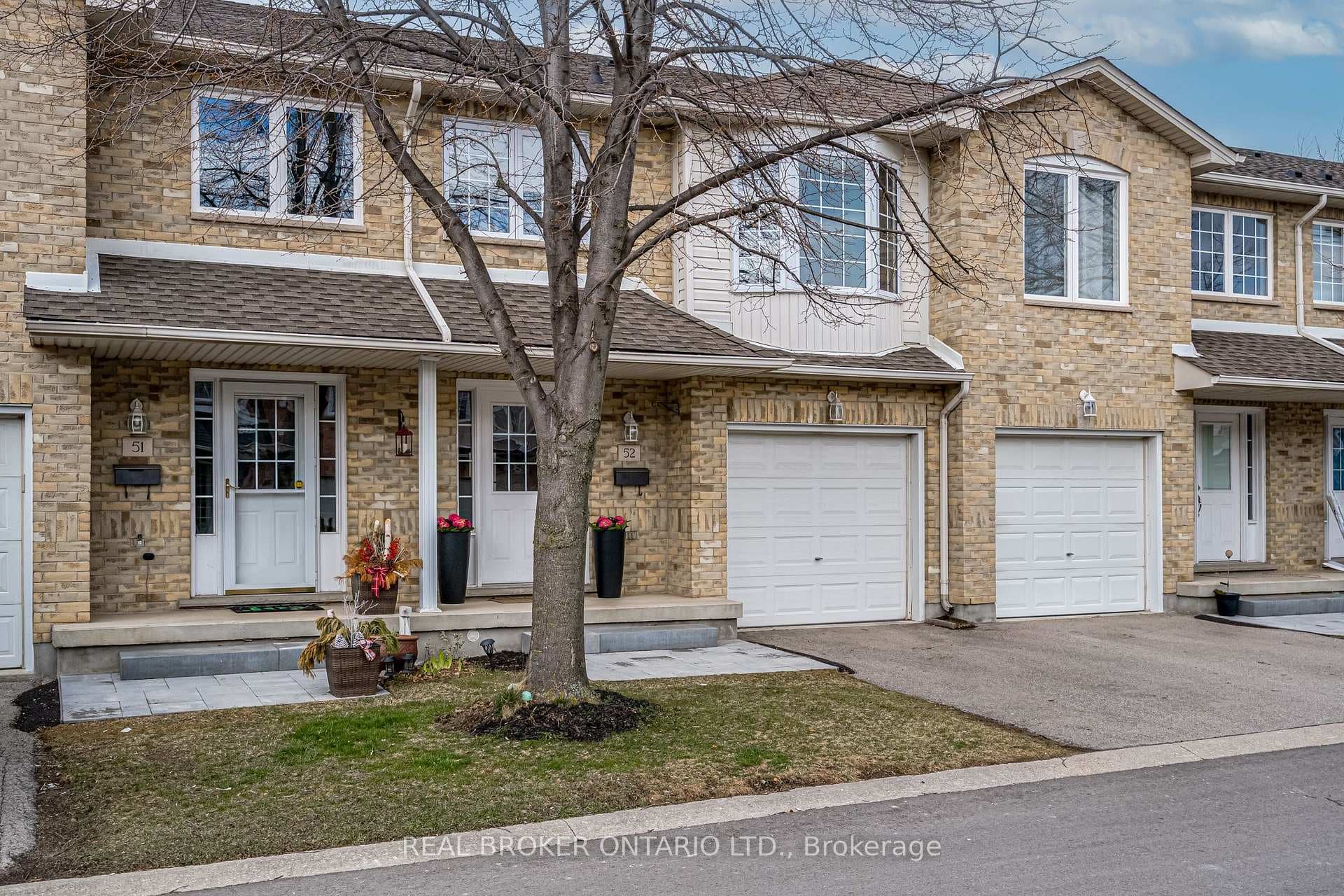 485 Green Road Unit 52 photo 1