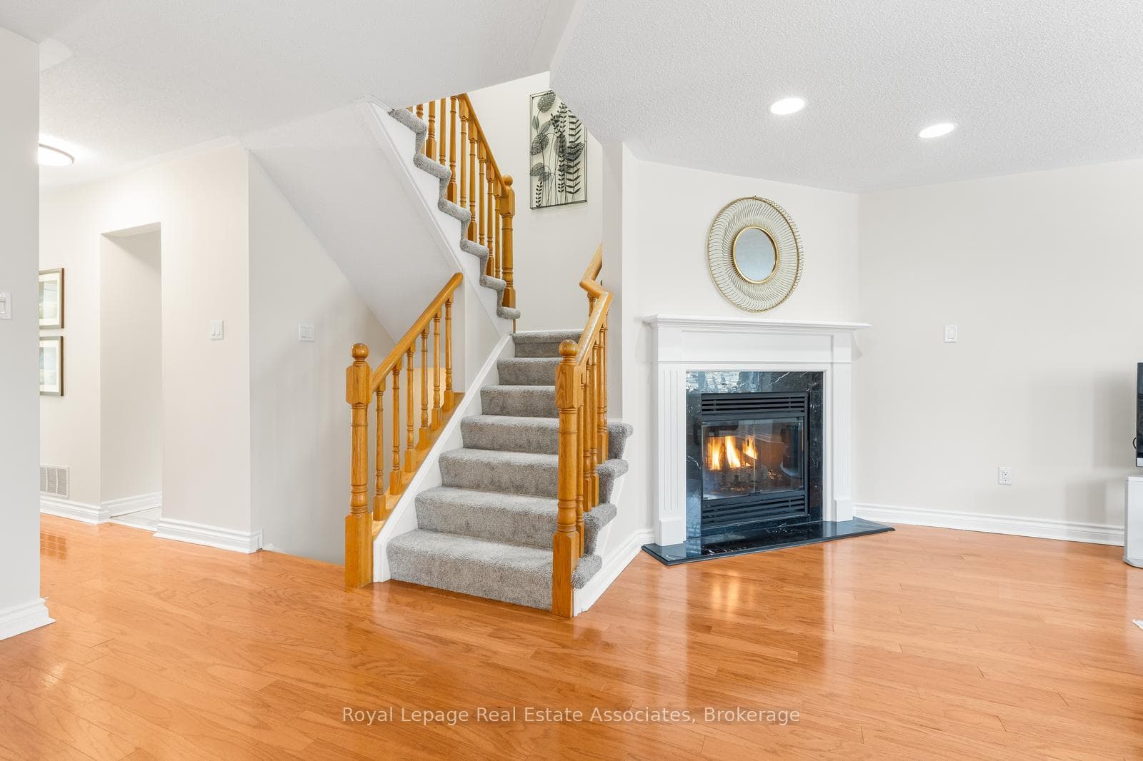 5480 Glen Erin Drive Unit 94 photo 12
