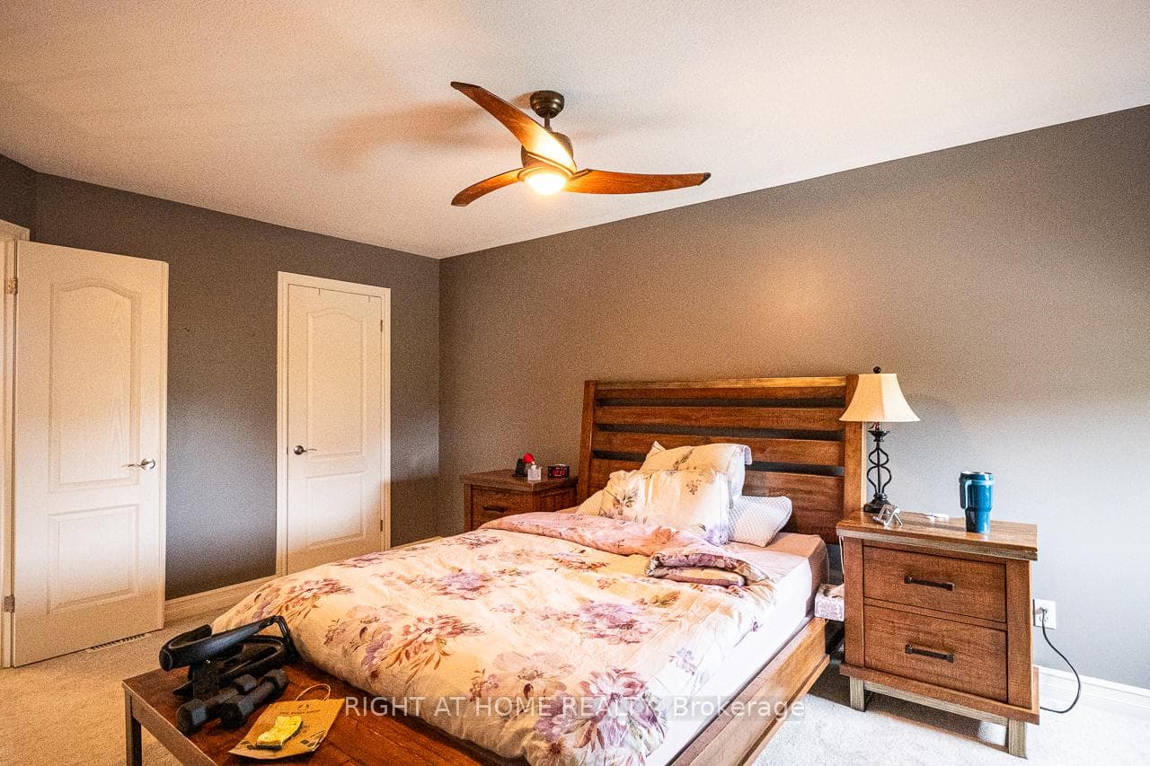 1366 Kains Woods Terrace photo 27