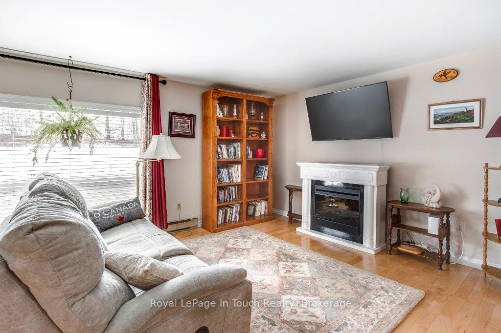 45 Vics Road photo 15