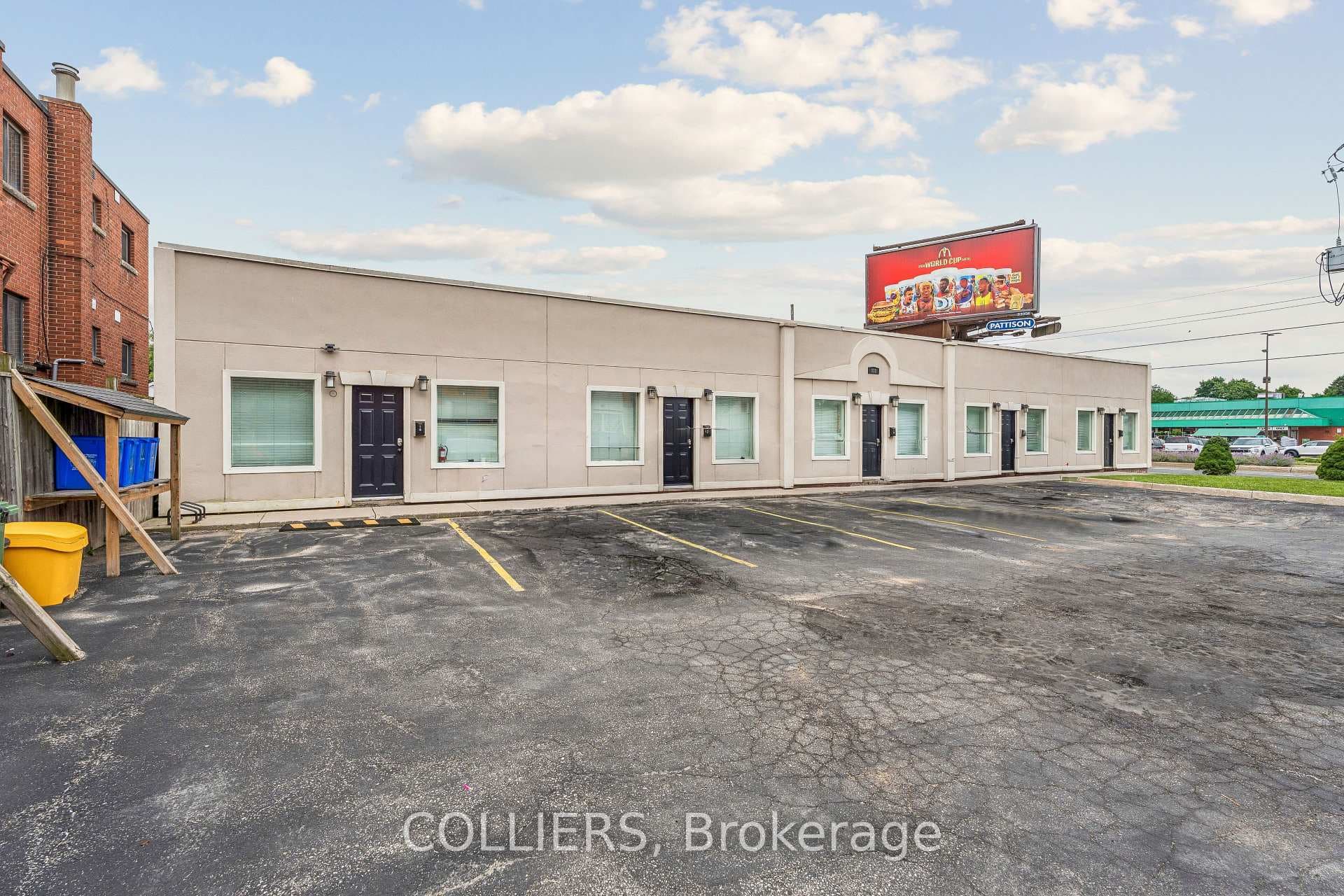811 King Street photo 2