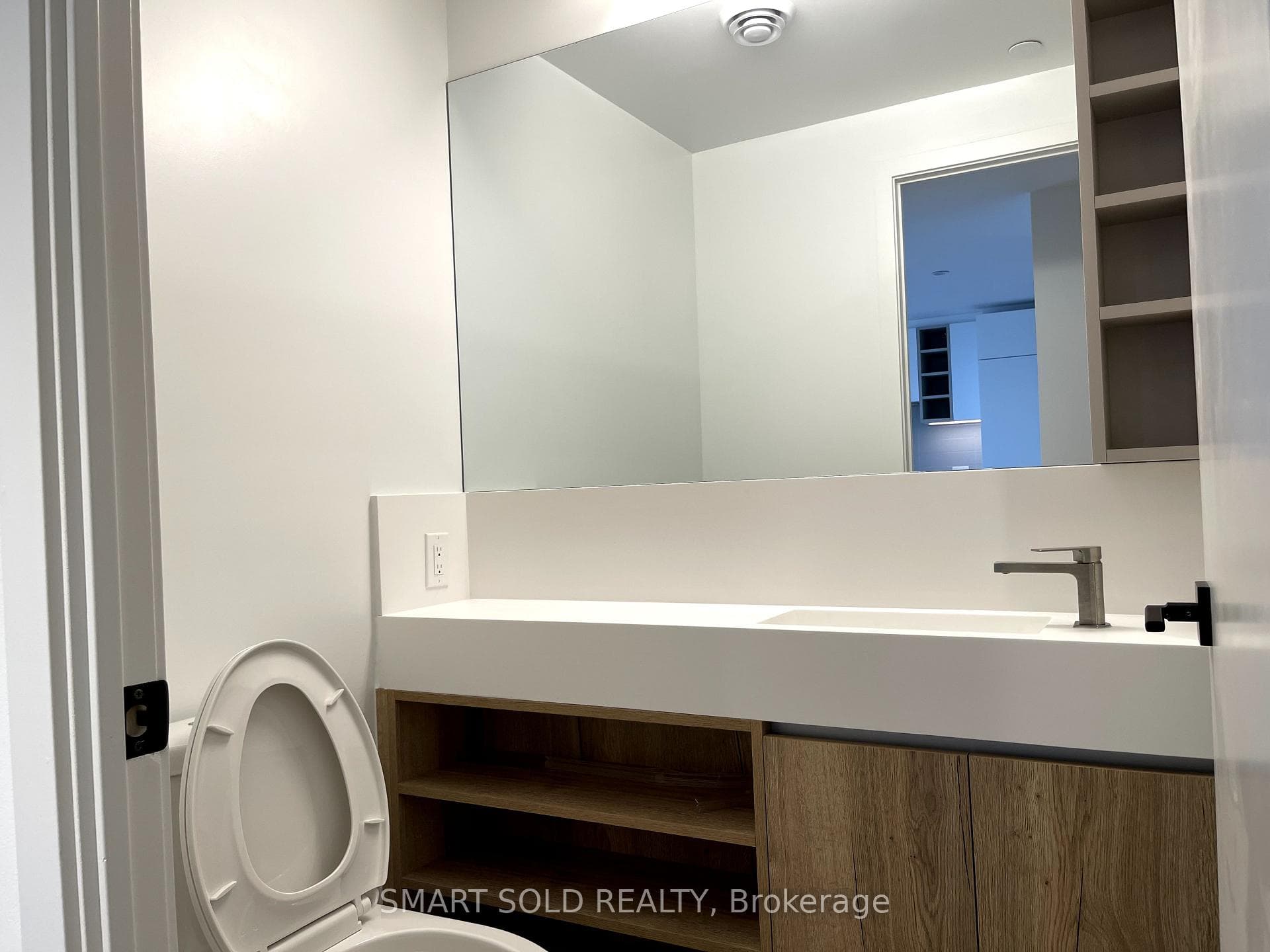 319 Jarvis Street Unit 4707 photo 11