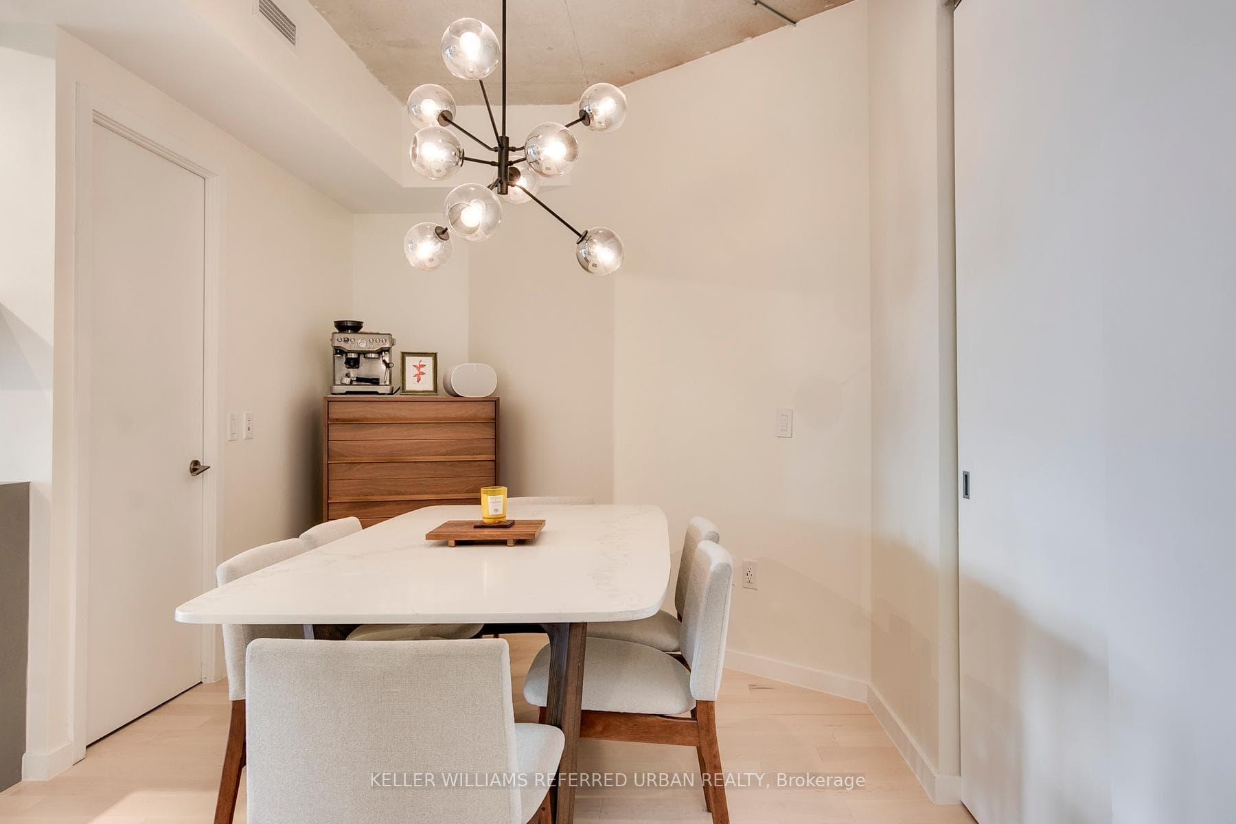 170 Bayview Avenue Unit 607 photo 18