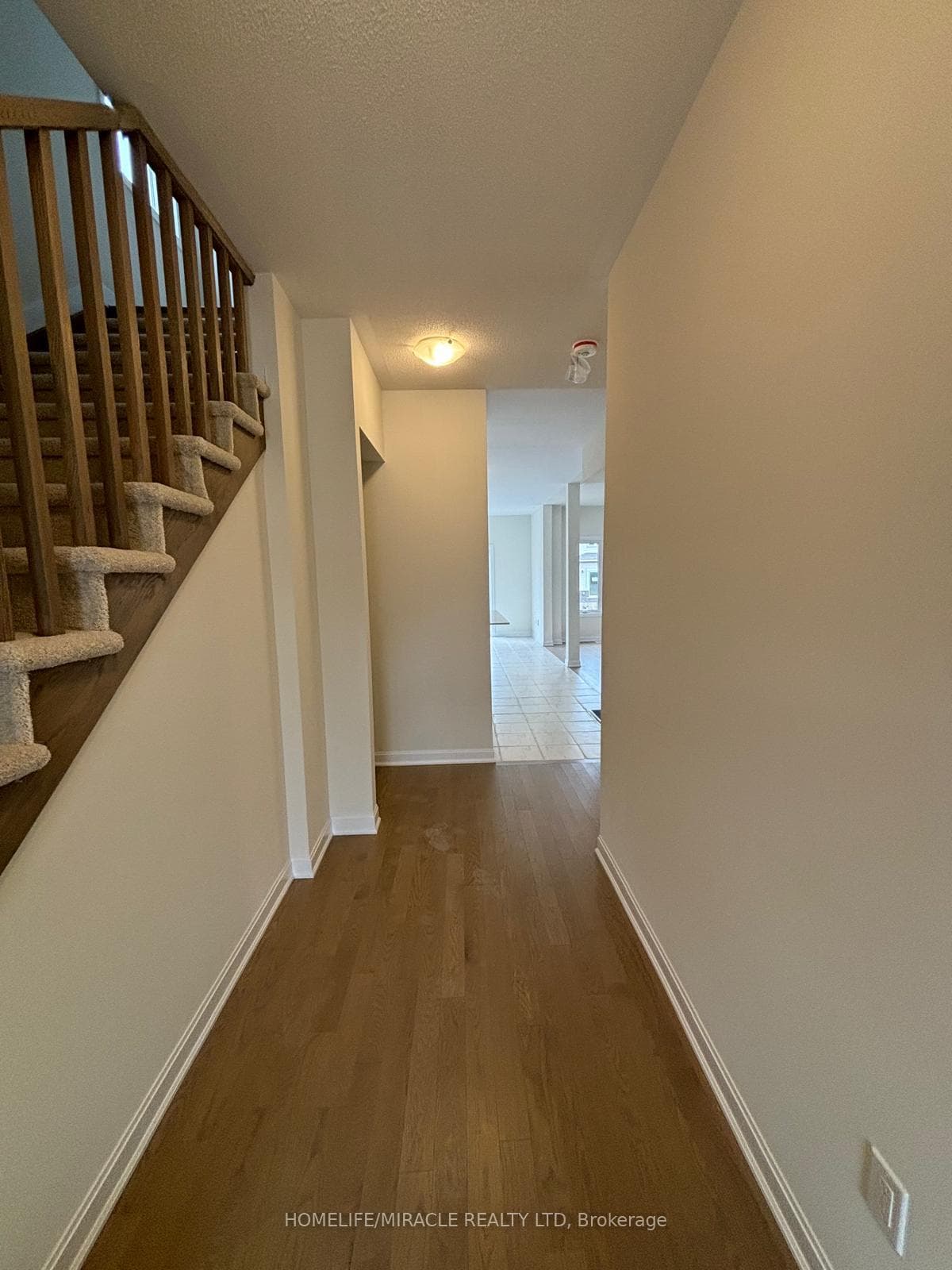115 Oakmont Drive photo 5