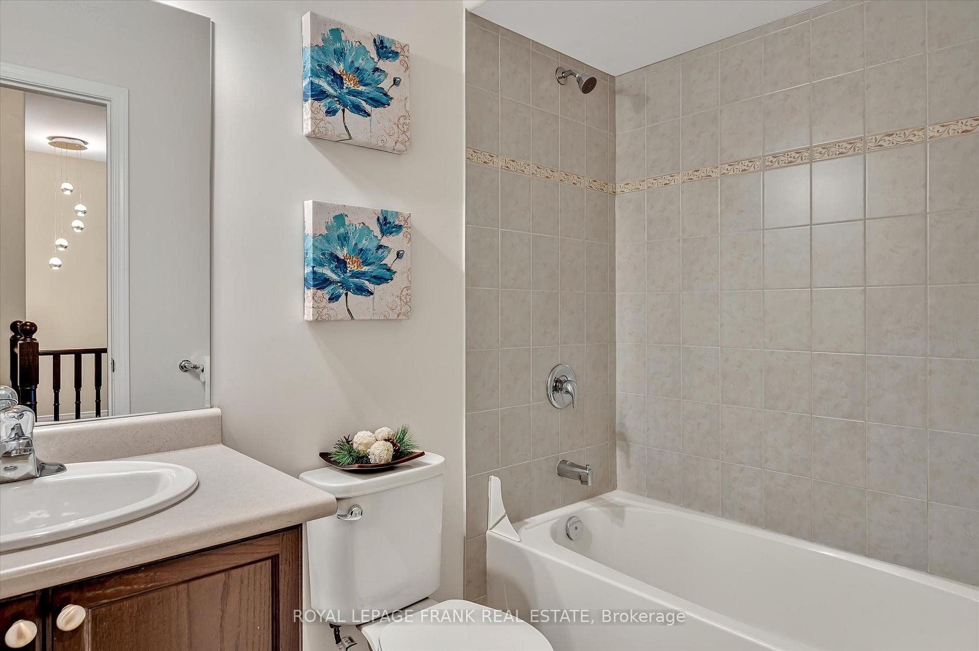 989 Avery Avenue photo 28