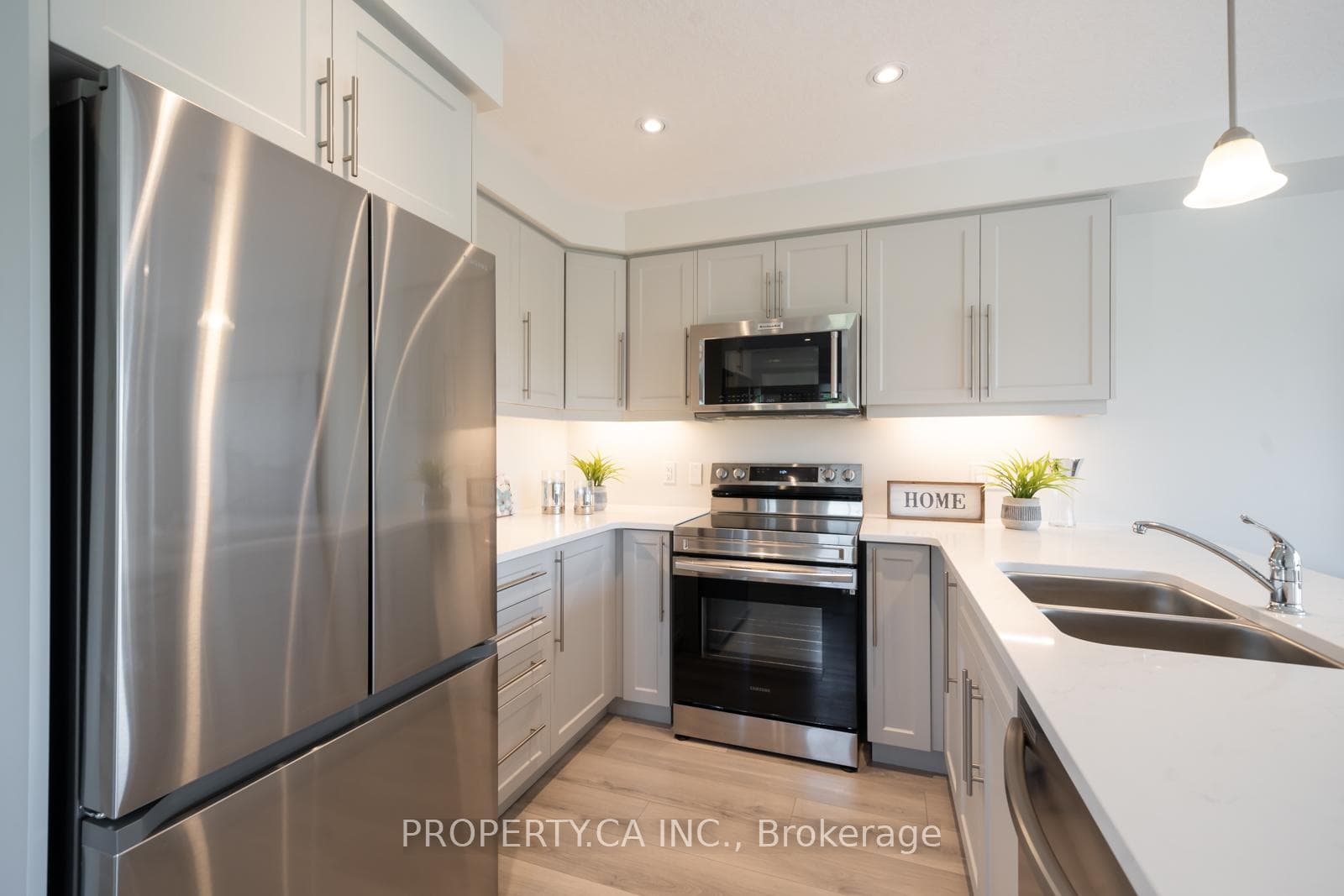 334 Valencia Avenue photo 10