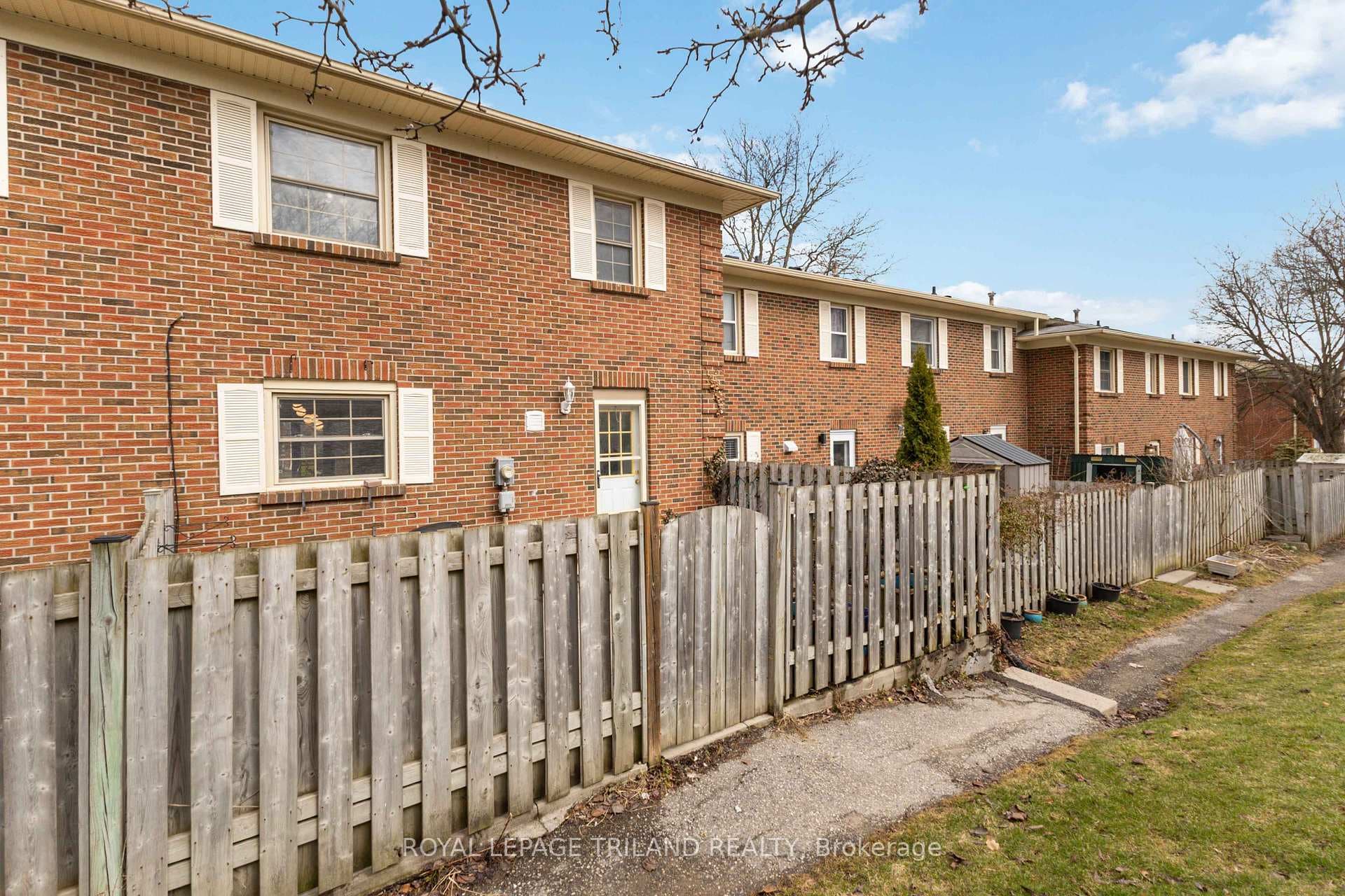 374 Homestead Court photo 45