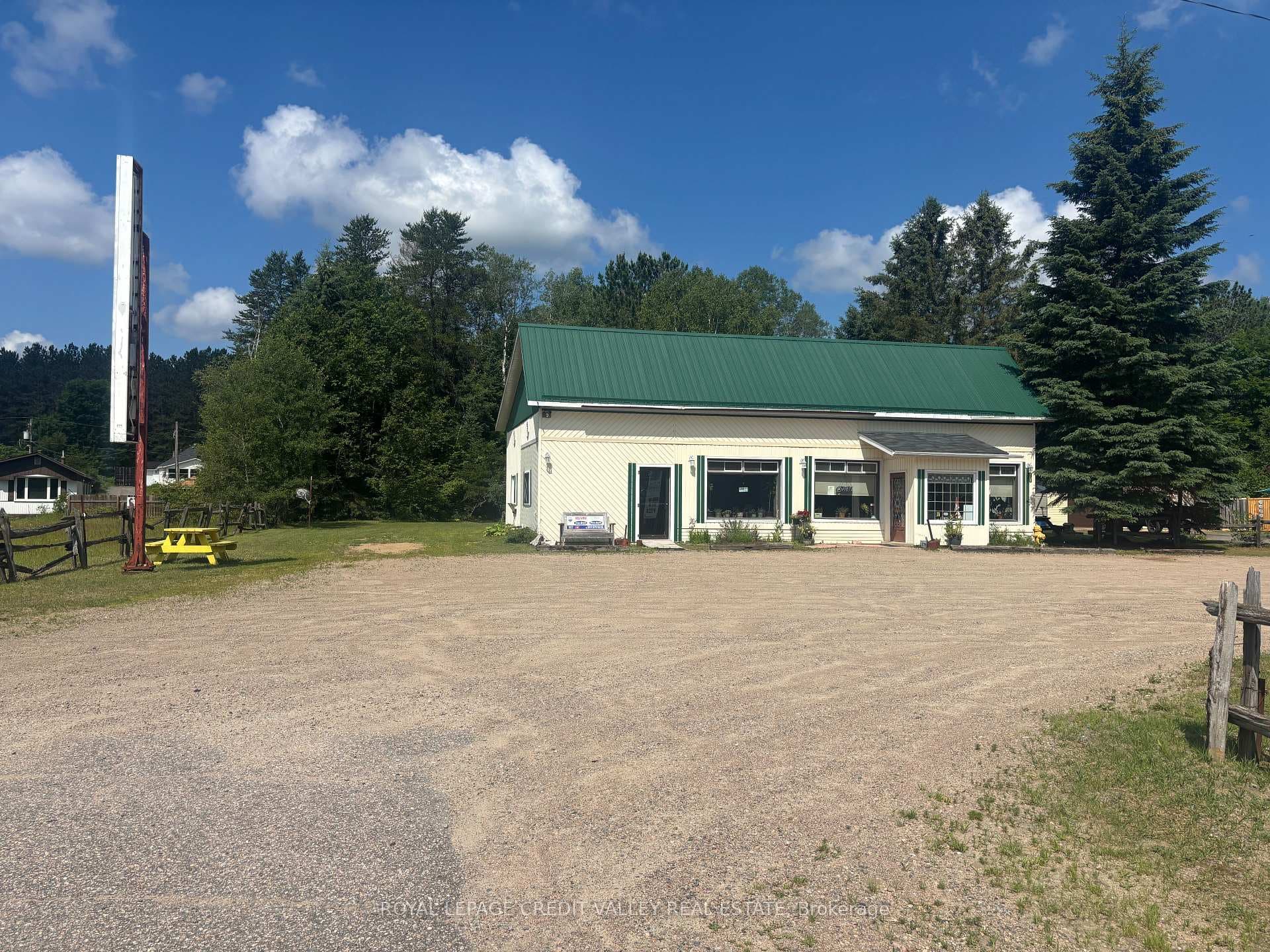 2367 Highway 127 Road photo 12