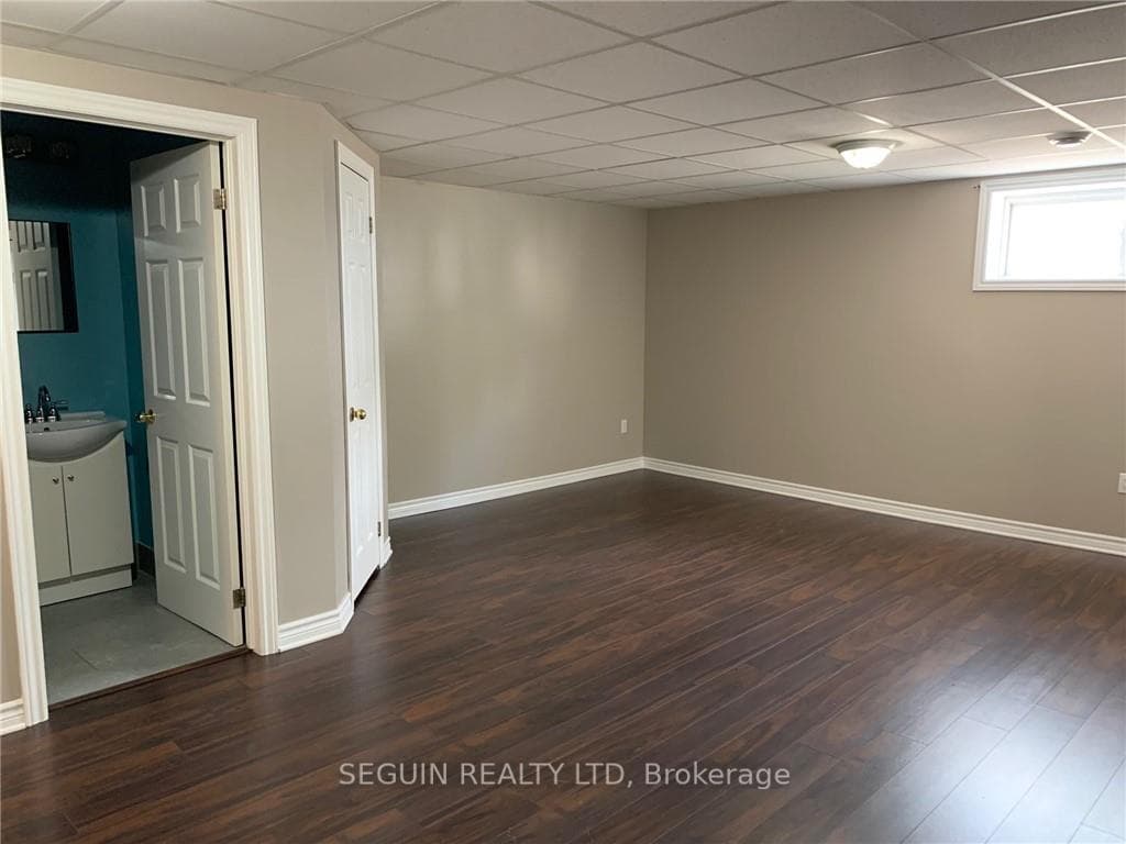 344 CHAMPLAIN Street photo 24