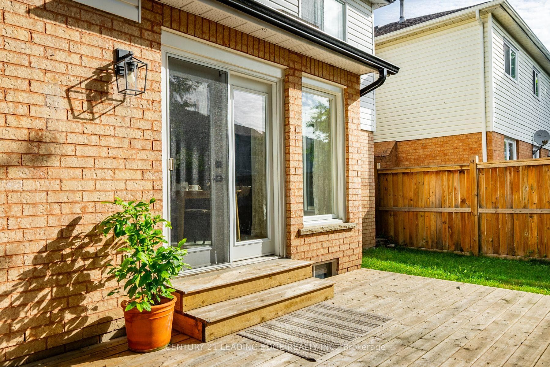 1001 Sandcliff Drive photo 37