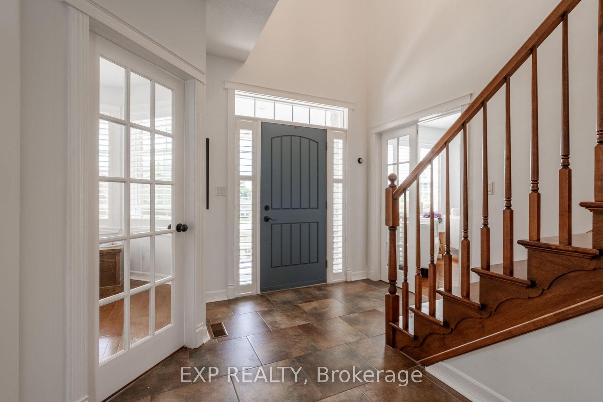 Front Entry, Stairs to upper level