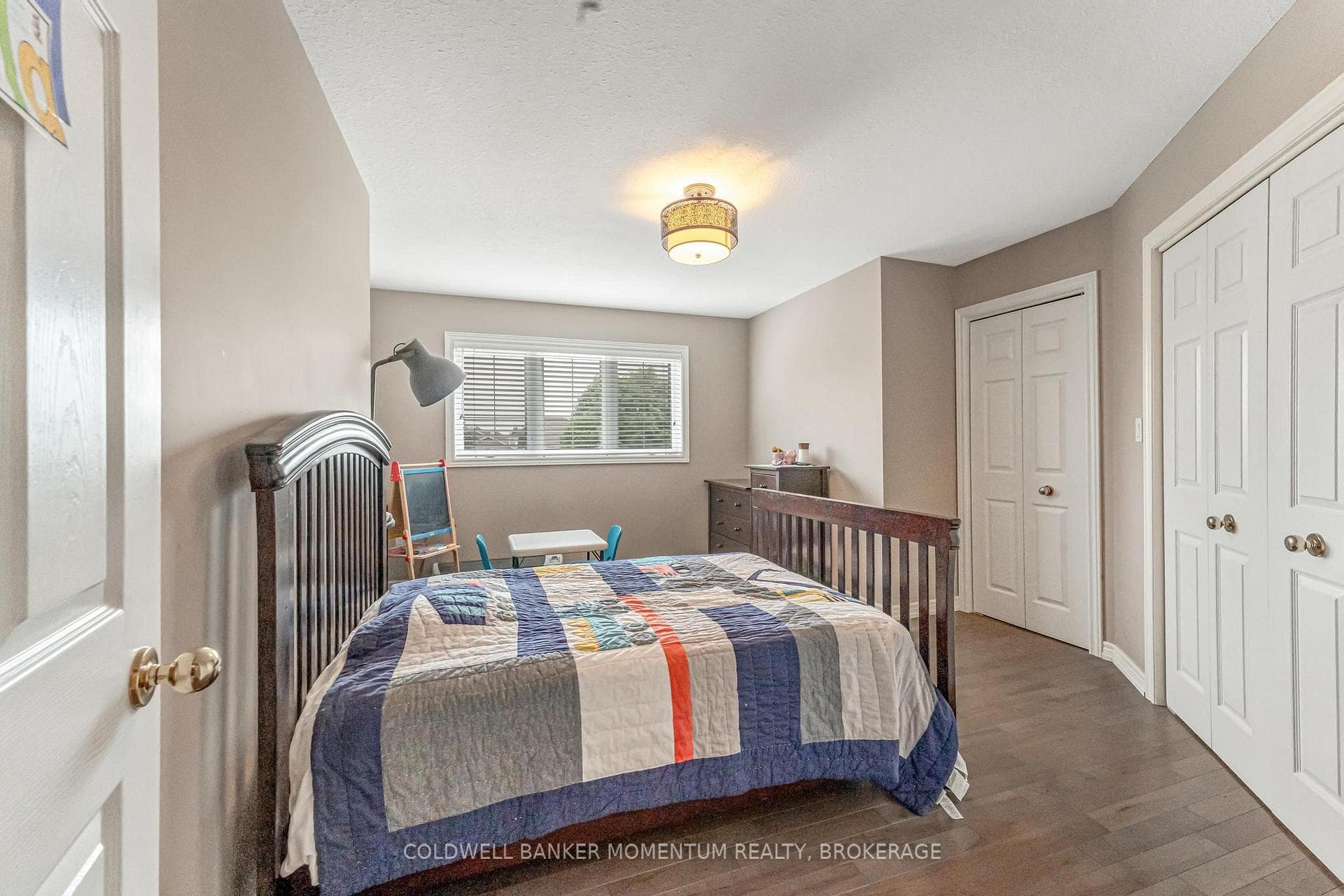163 Crysler Crescent photo 22