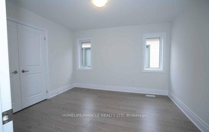 31 Prudhoe Terrace Unit Upper photo 29