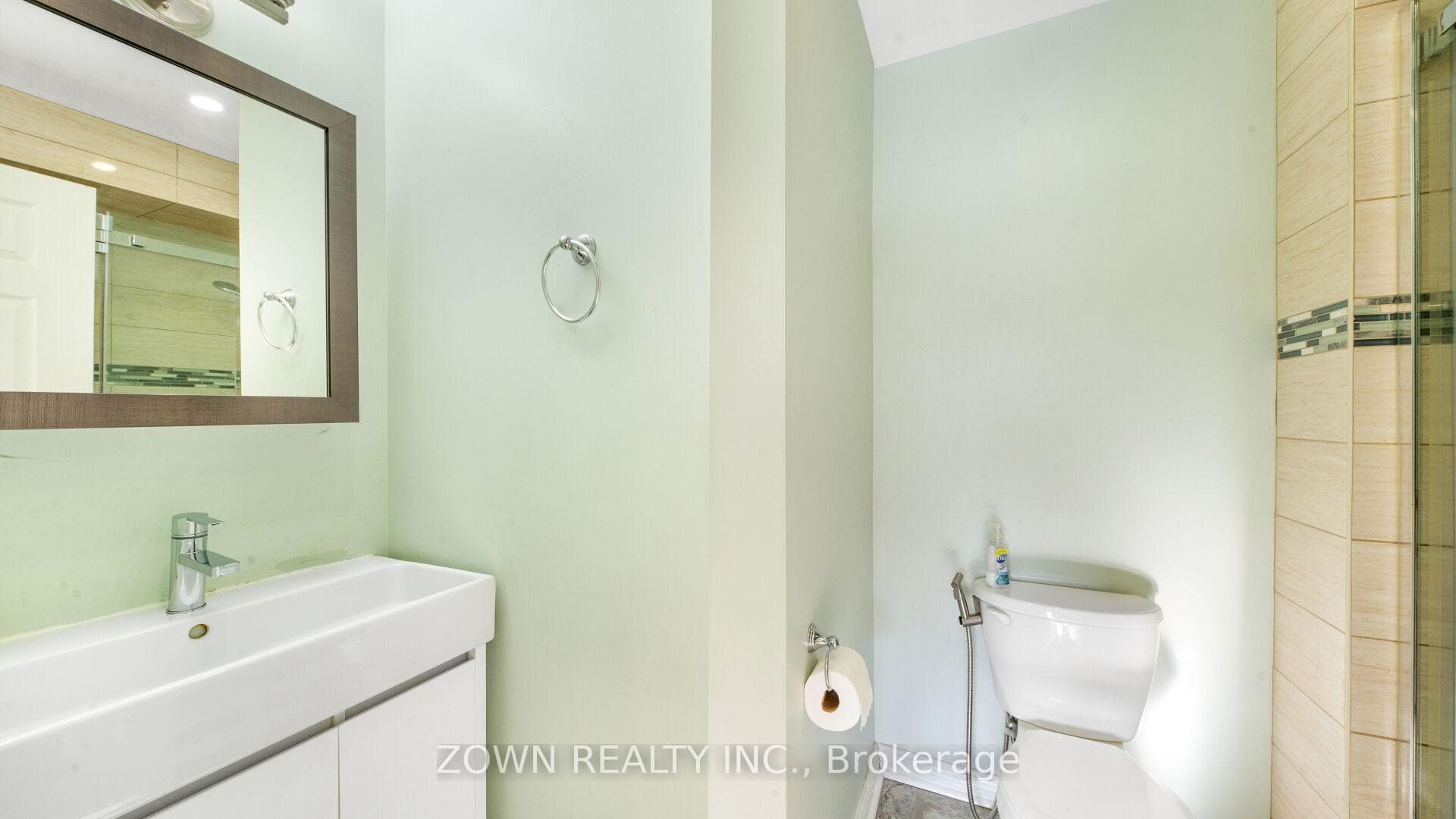 6 Mason Road Unit 2 photo 31
