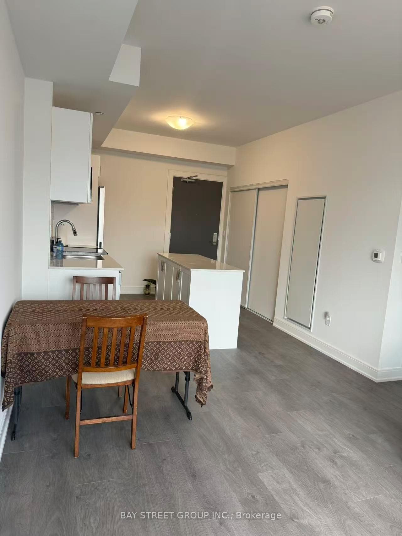 705 Davis Drive Unit 611 photo 5