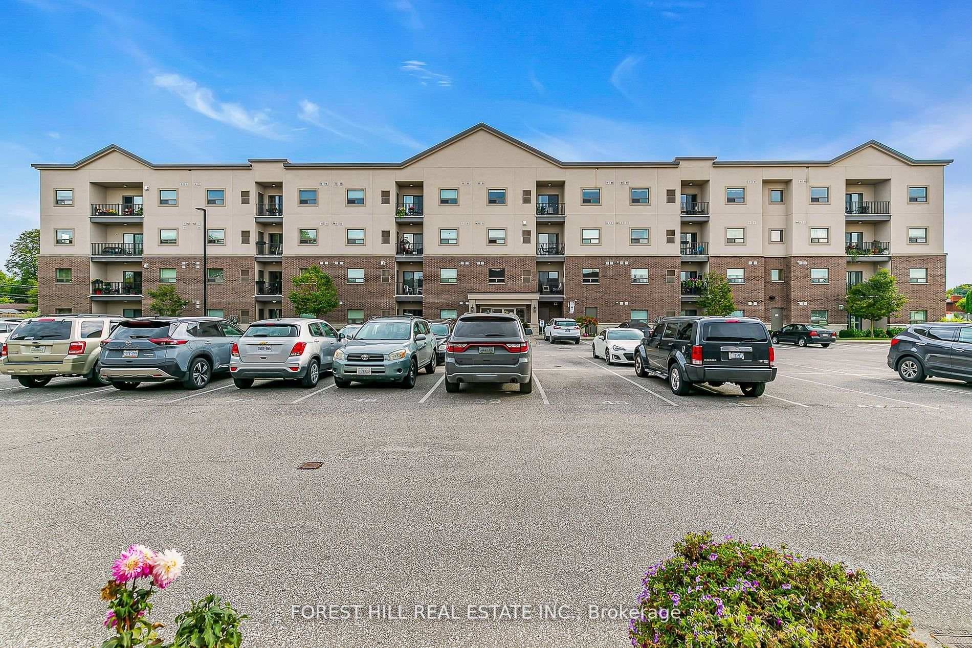 8475 Wyandotte Street Unit 307 photo 1