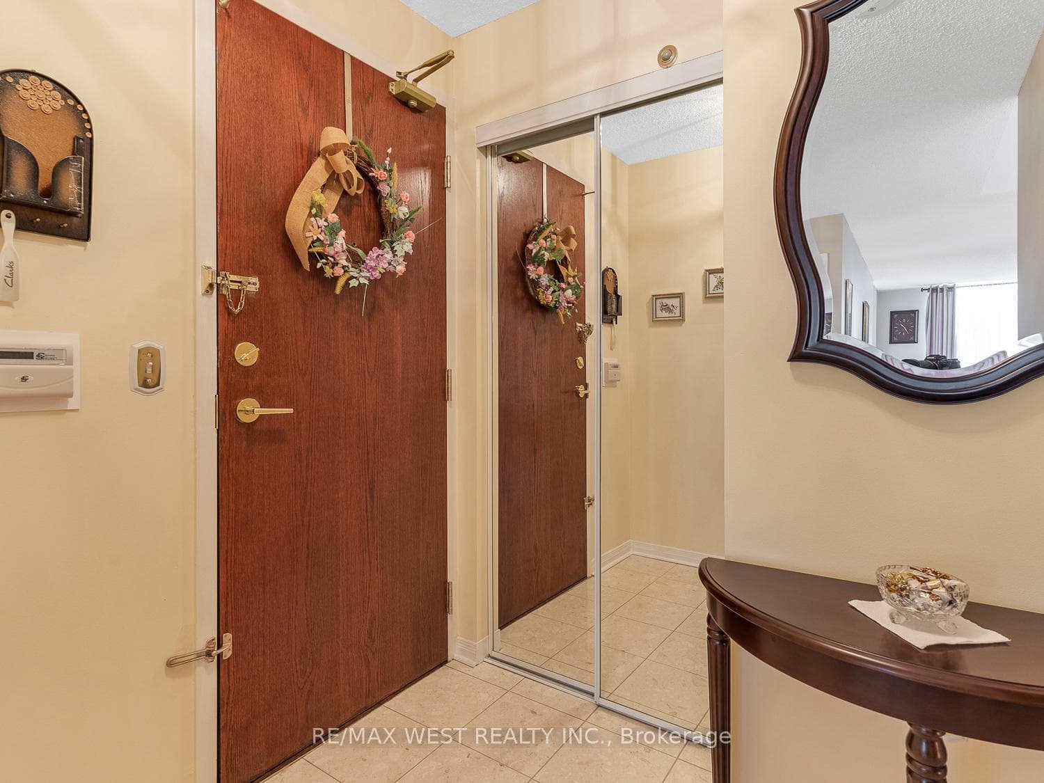 26 Olive Avenue Unit 201 photo 12