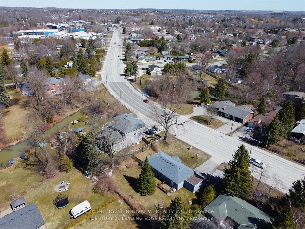 350 The Queensway N/A photo 38