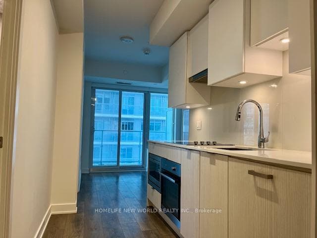 99 Broadway Avenue Unit 2705 photo 3