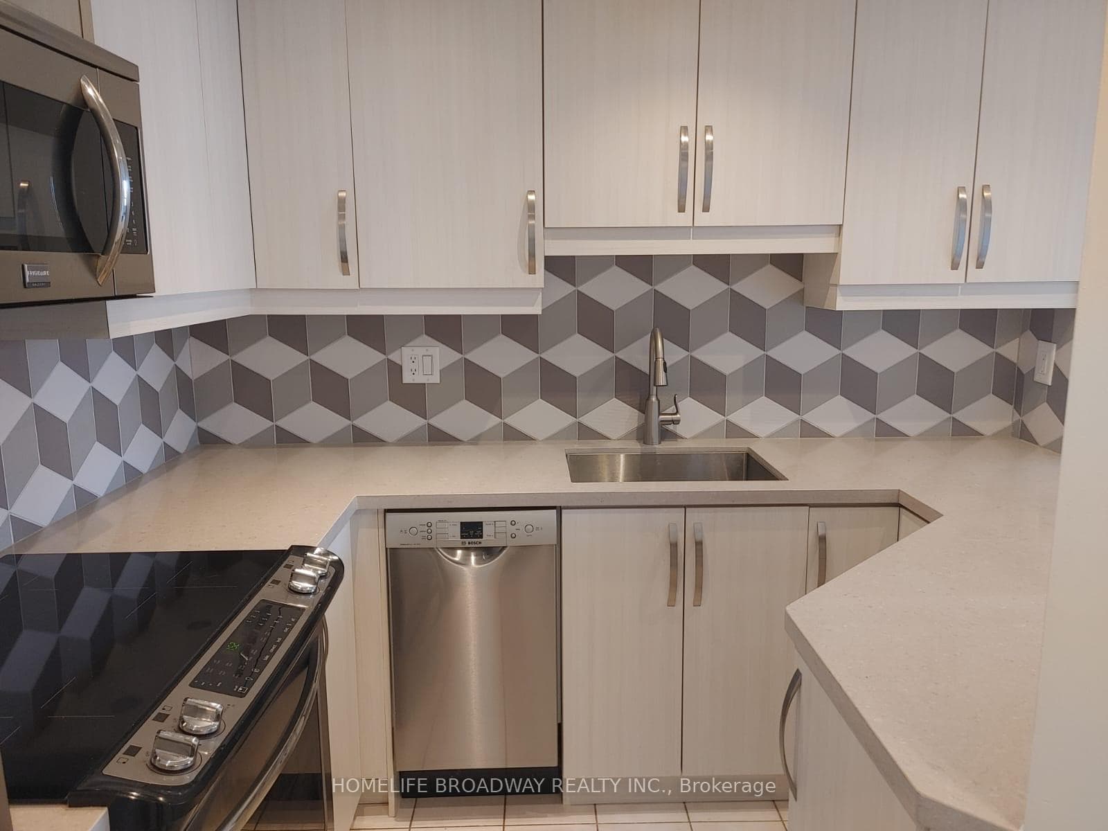 7 Concorde Place Unit 1601 photo 19