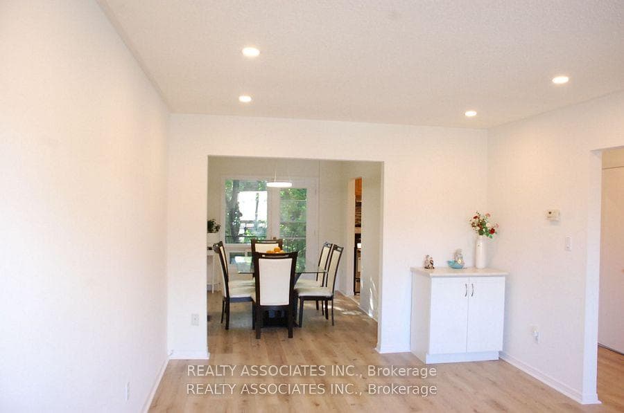 56 crockamhill Drive photo 6