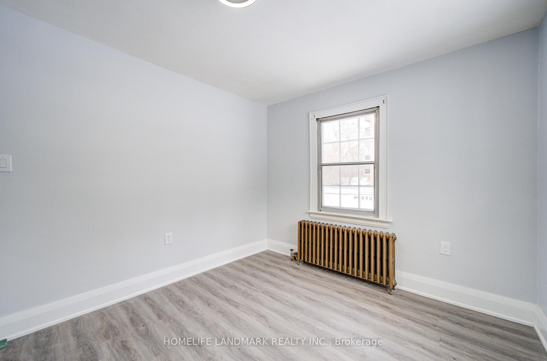119 Robinson Street photo 16