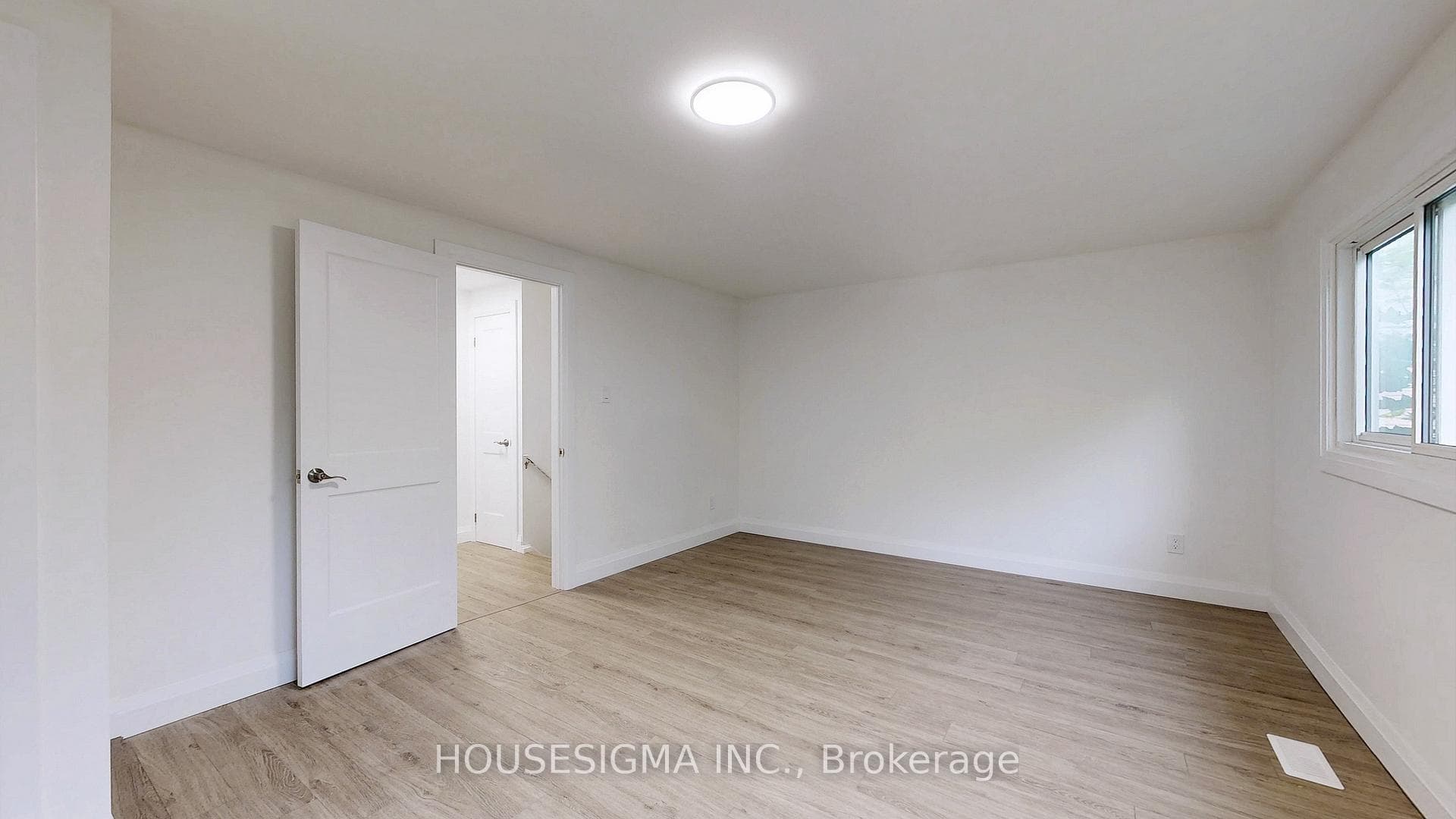 2050 Upper Middle Road Unit 56 photo 19