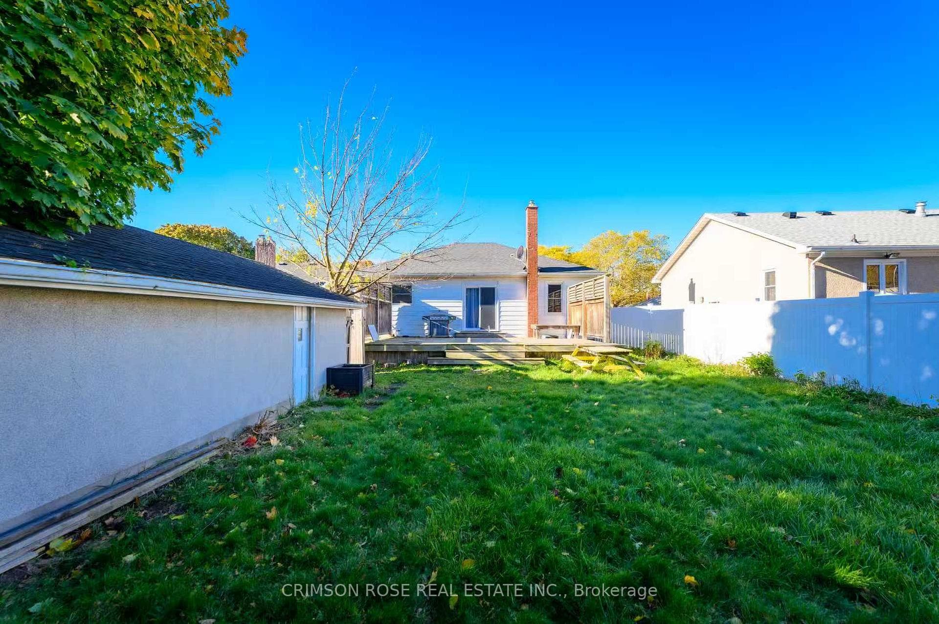 11 Bonavem Drive photo 33