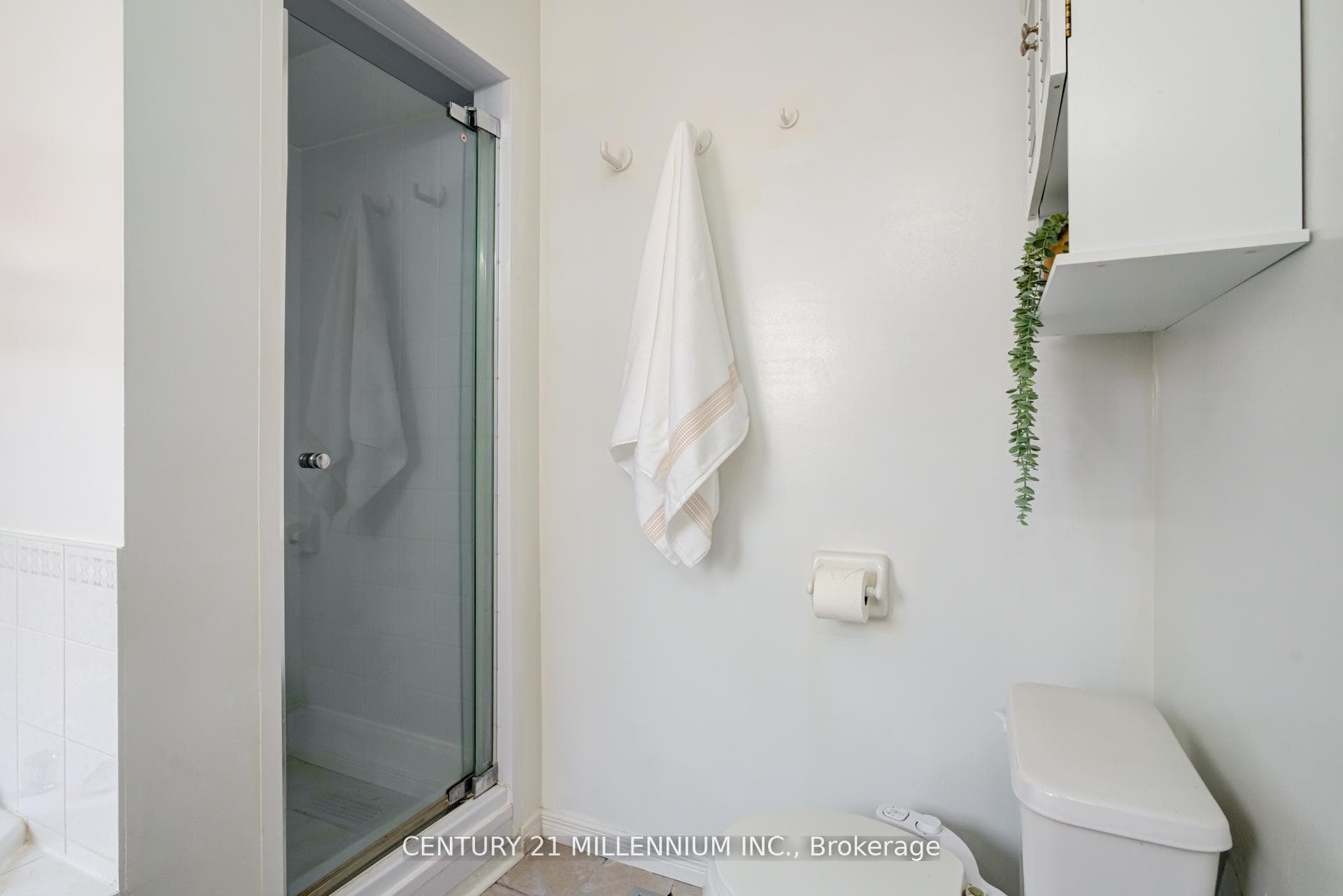 327 Perry Road photo 24