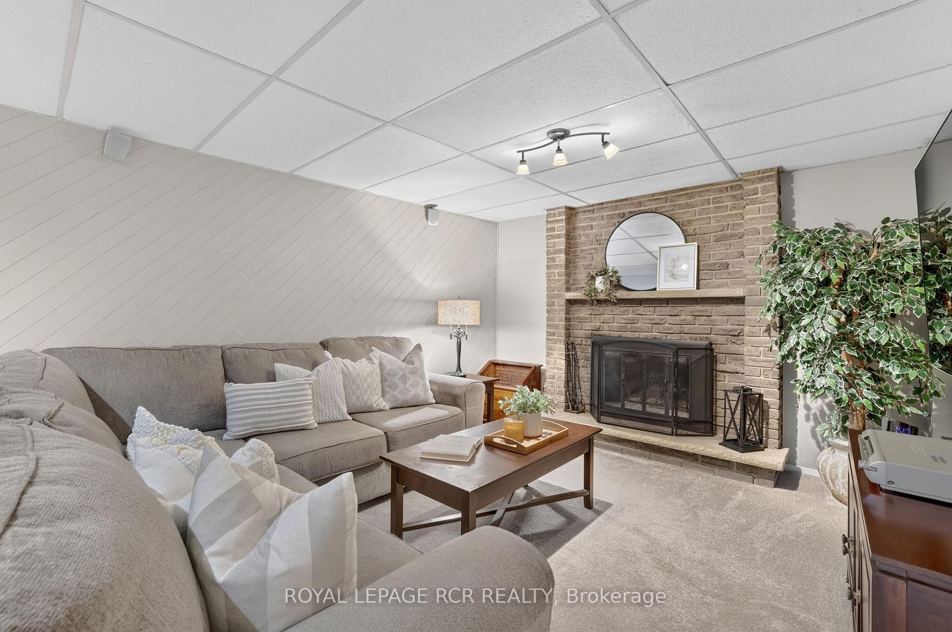 12 Macassa Court photo 27