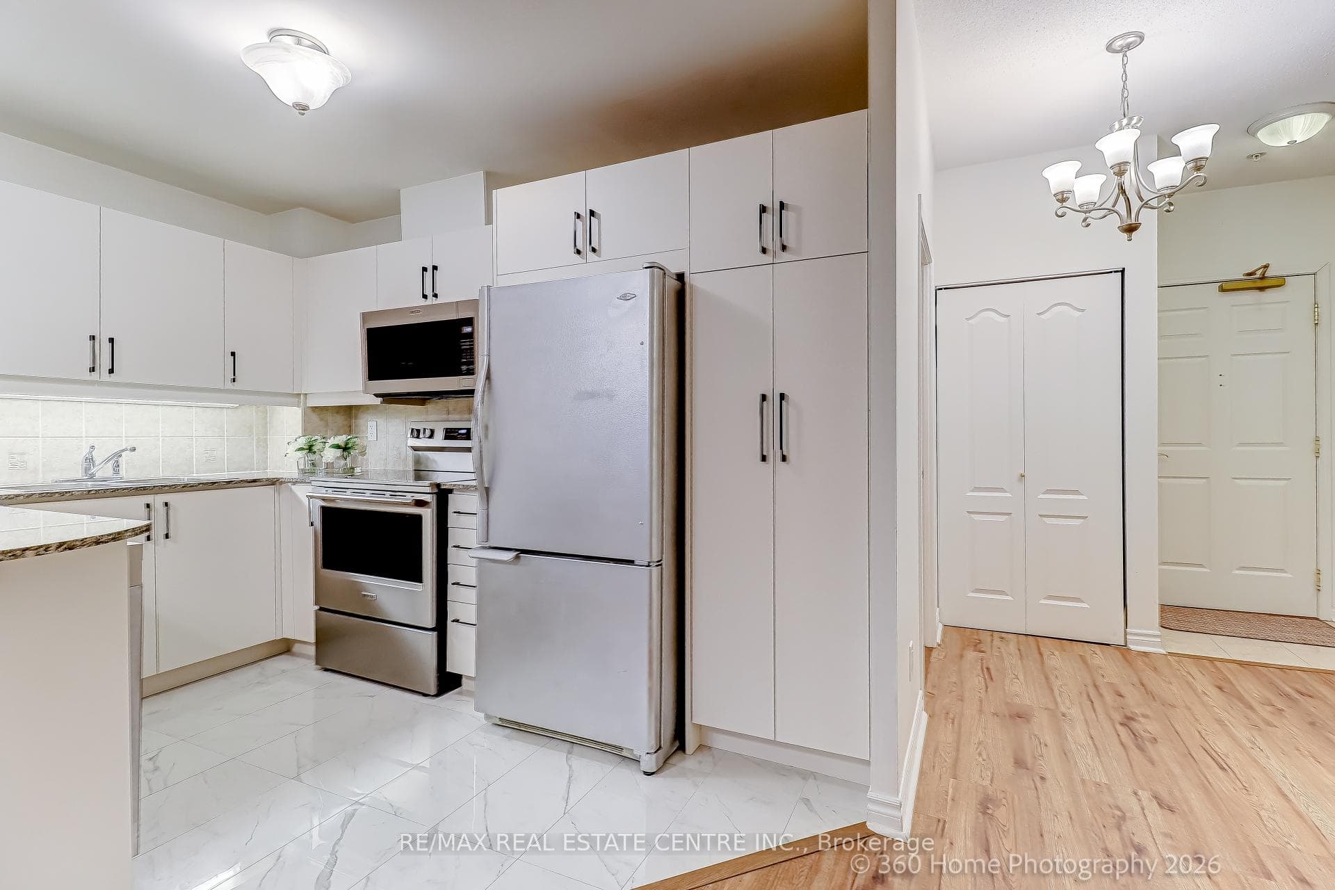350 PRINCESS ROYAL Drive Unit 107 photo 10