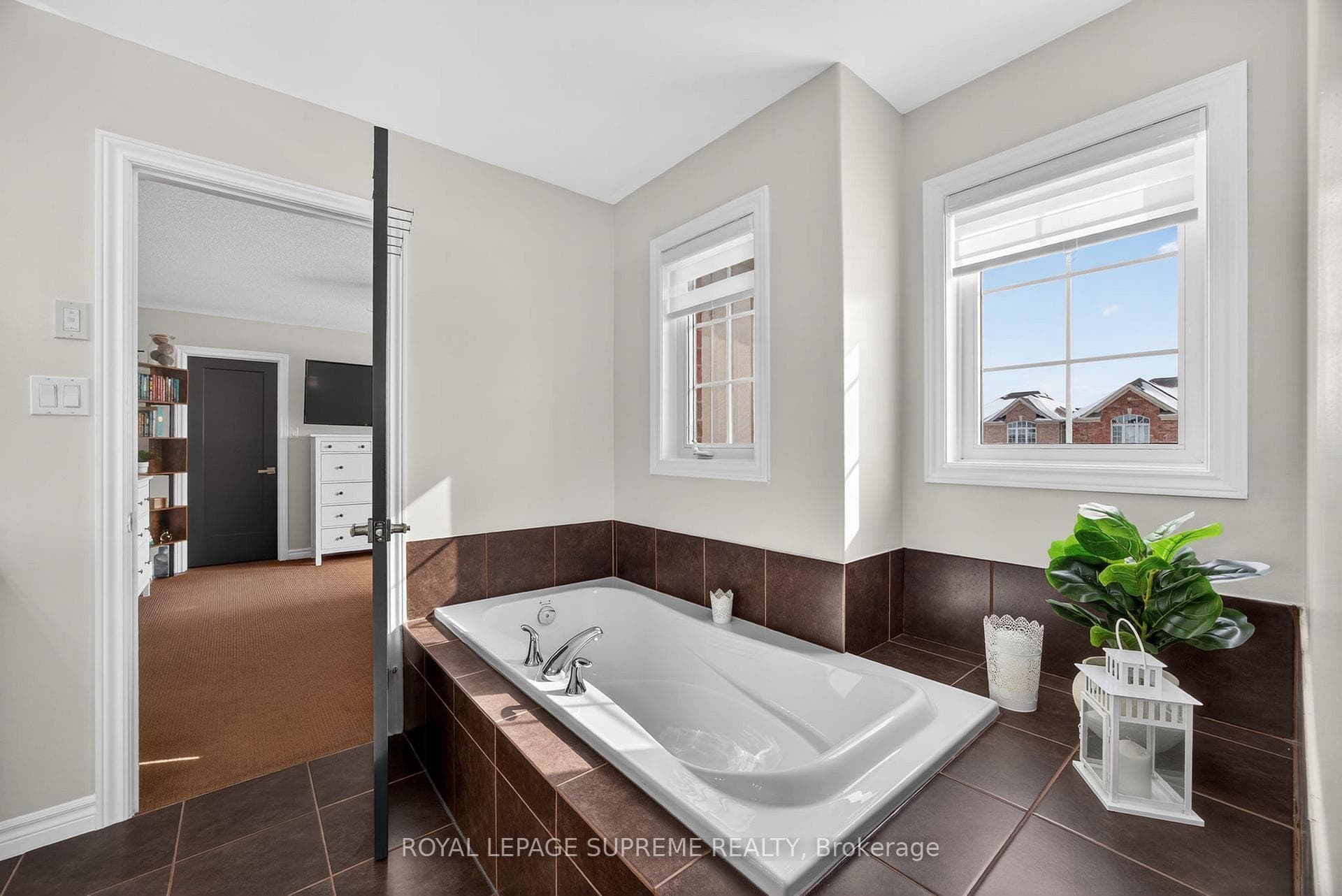 78 Stevenson Street photo 33