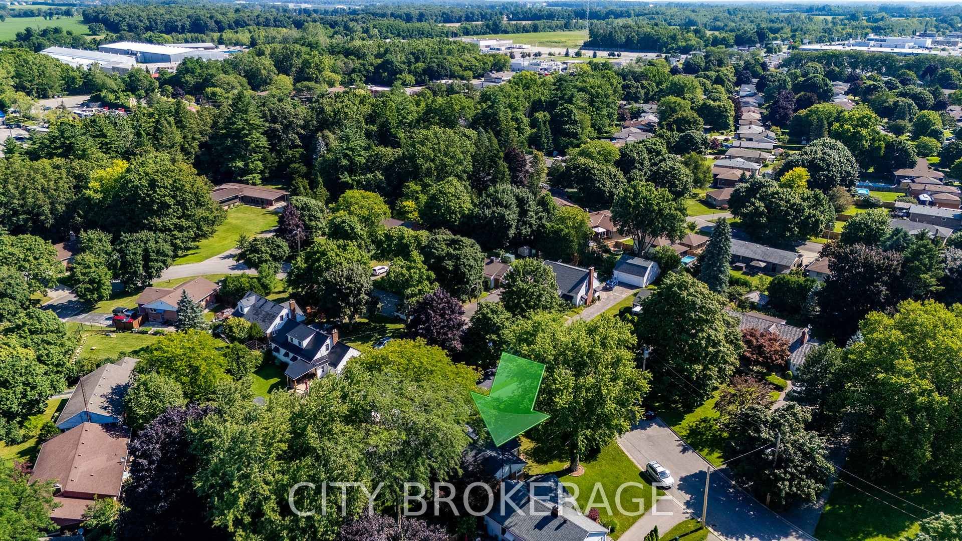 32 Gibson Drive photo 38