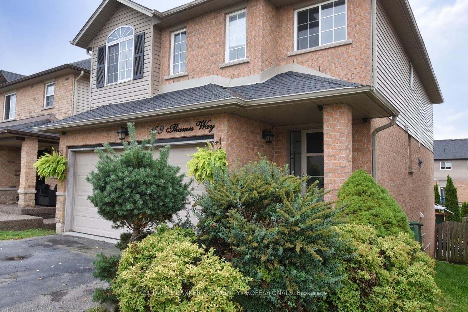159 Thames Way photo 6