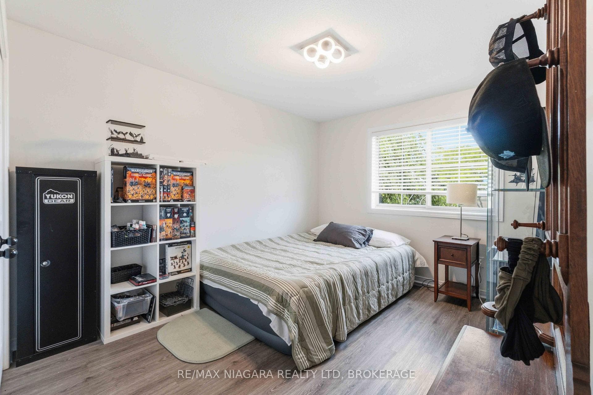 661 Carl Road photo 15