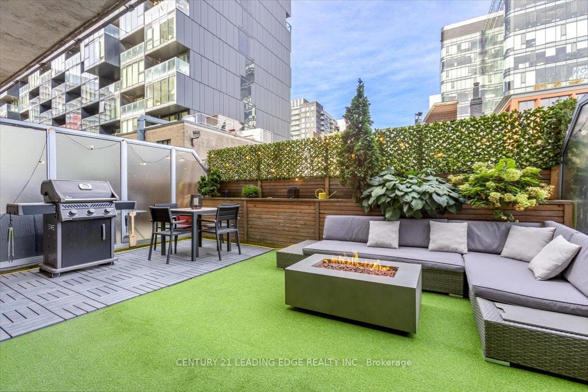 20 STEWART Street Unit 207 photo 11