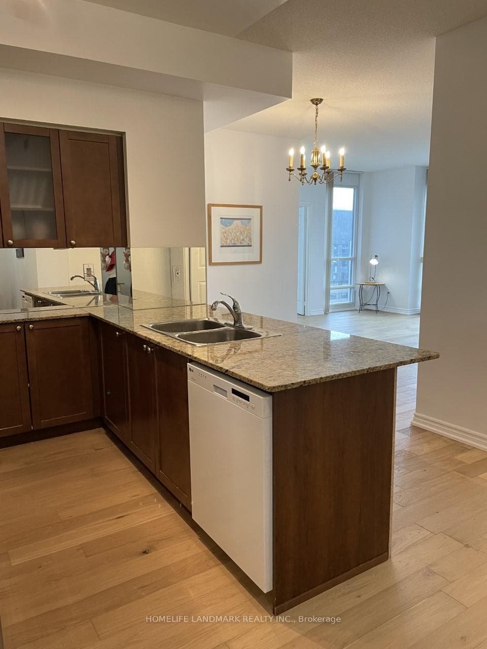 761 Bay Street Unit 3408 photo 8